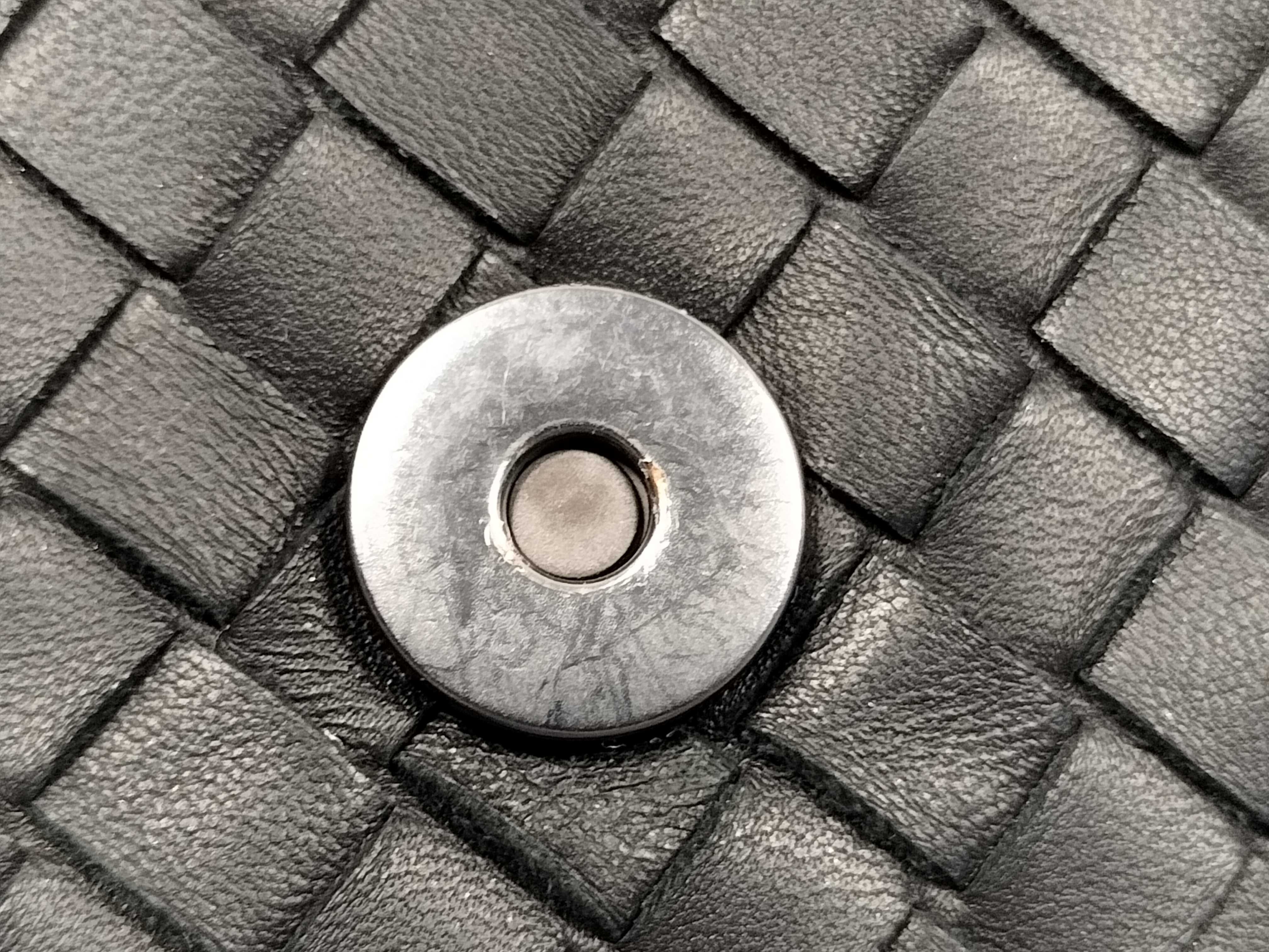 Intrecciato Bottega Veneta Intrecciato Shoulder Bag — view 15