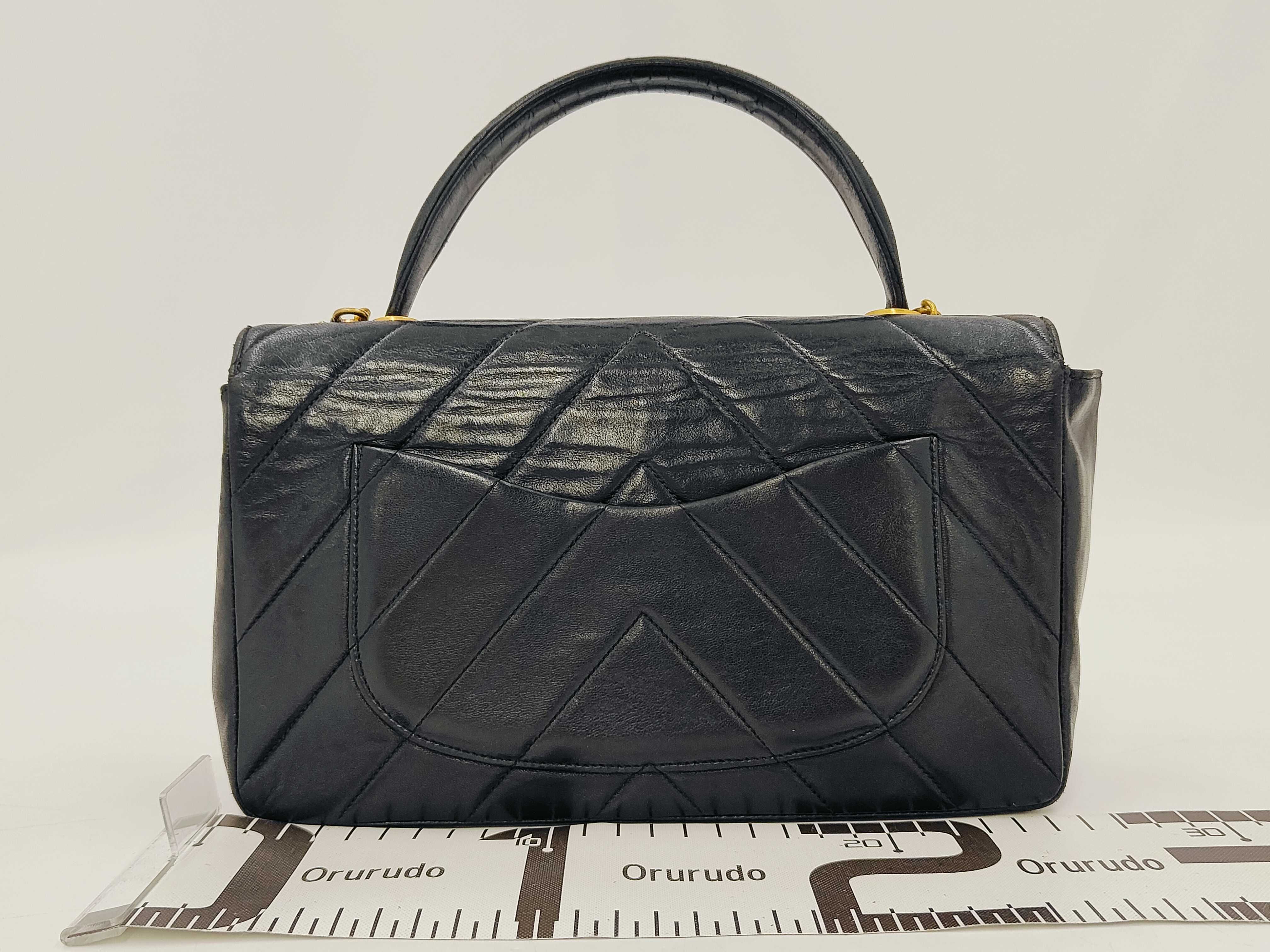 V-stitch 2-way Black Handbag — view 2