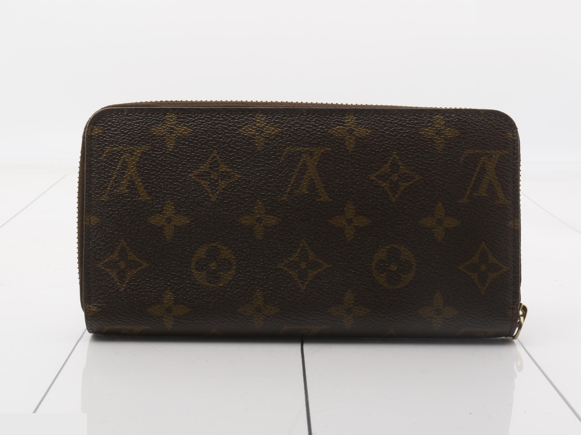 Zippy Wallet Coquelicot Monogram — view 2