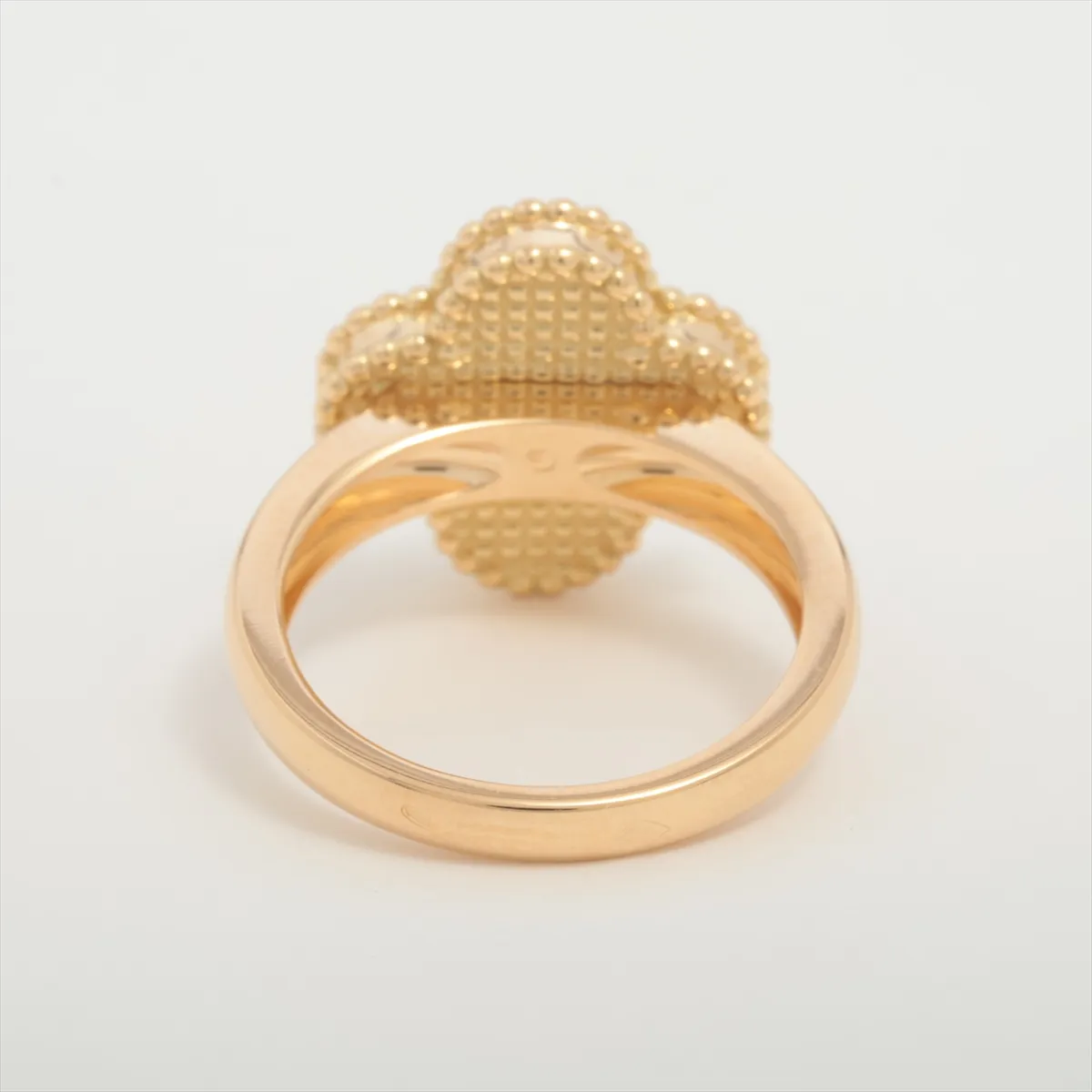 Vintage Alhambra Shell Diamond Ring 750(YG) 6.7g 51 JB135471 Faint hallmark Shell — view 2