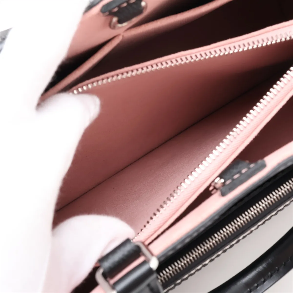 Epi Marelle Tote MM M59954 Black - Pouch — view 11