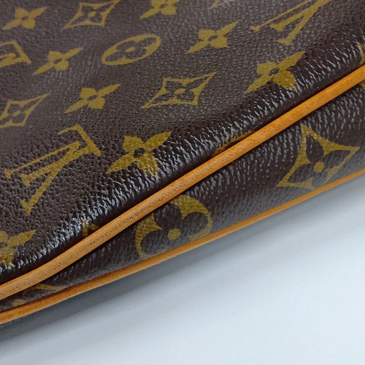 Monogram Odeon MM M56389 VI2088 Brown — view 13