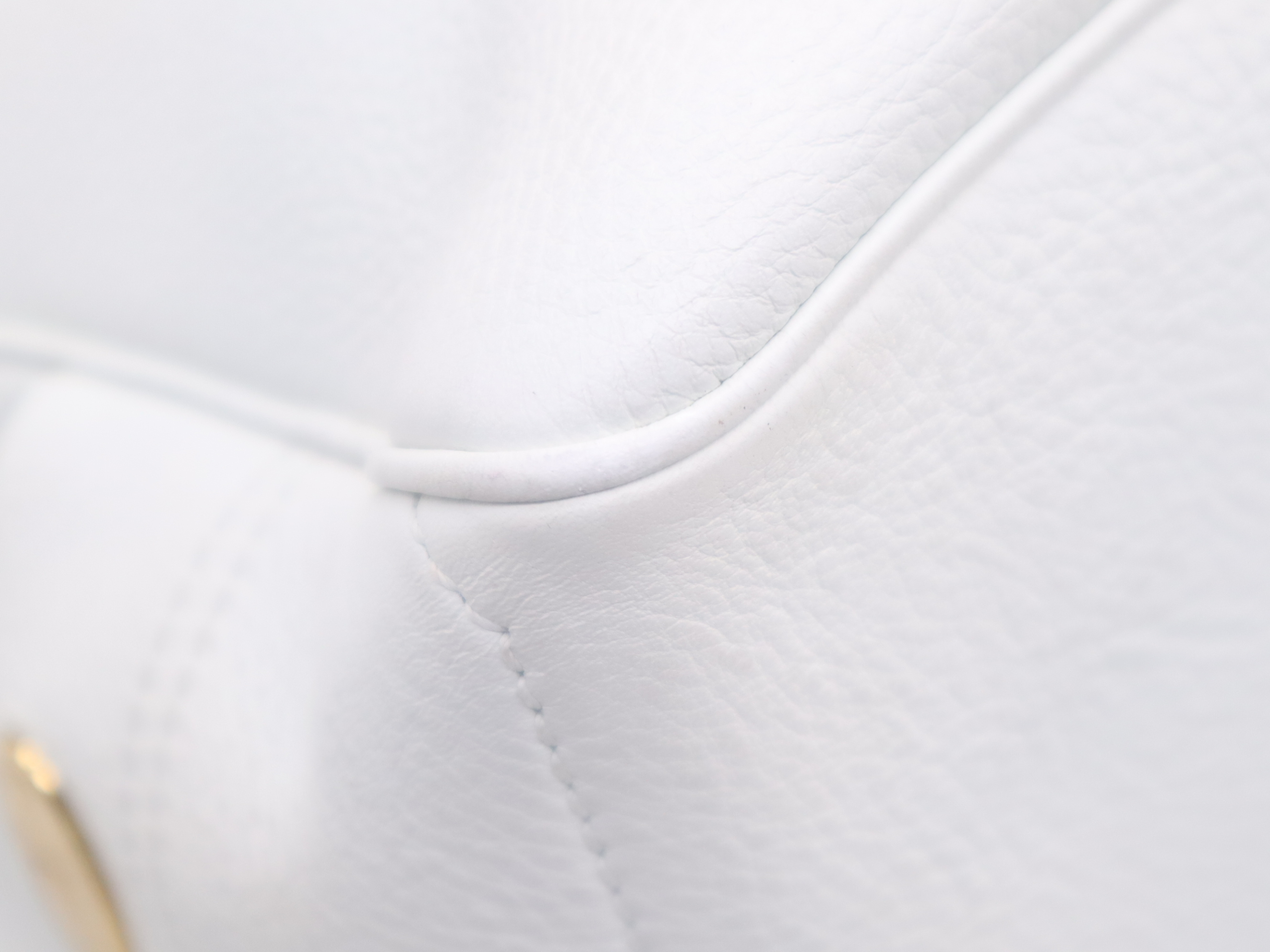 Leather Boogie White Handbag with Gold Hardware — view 10