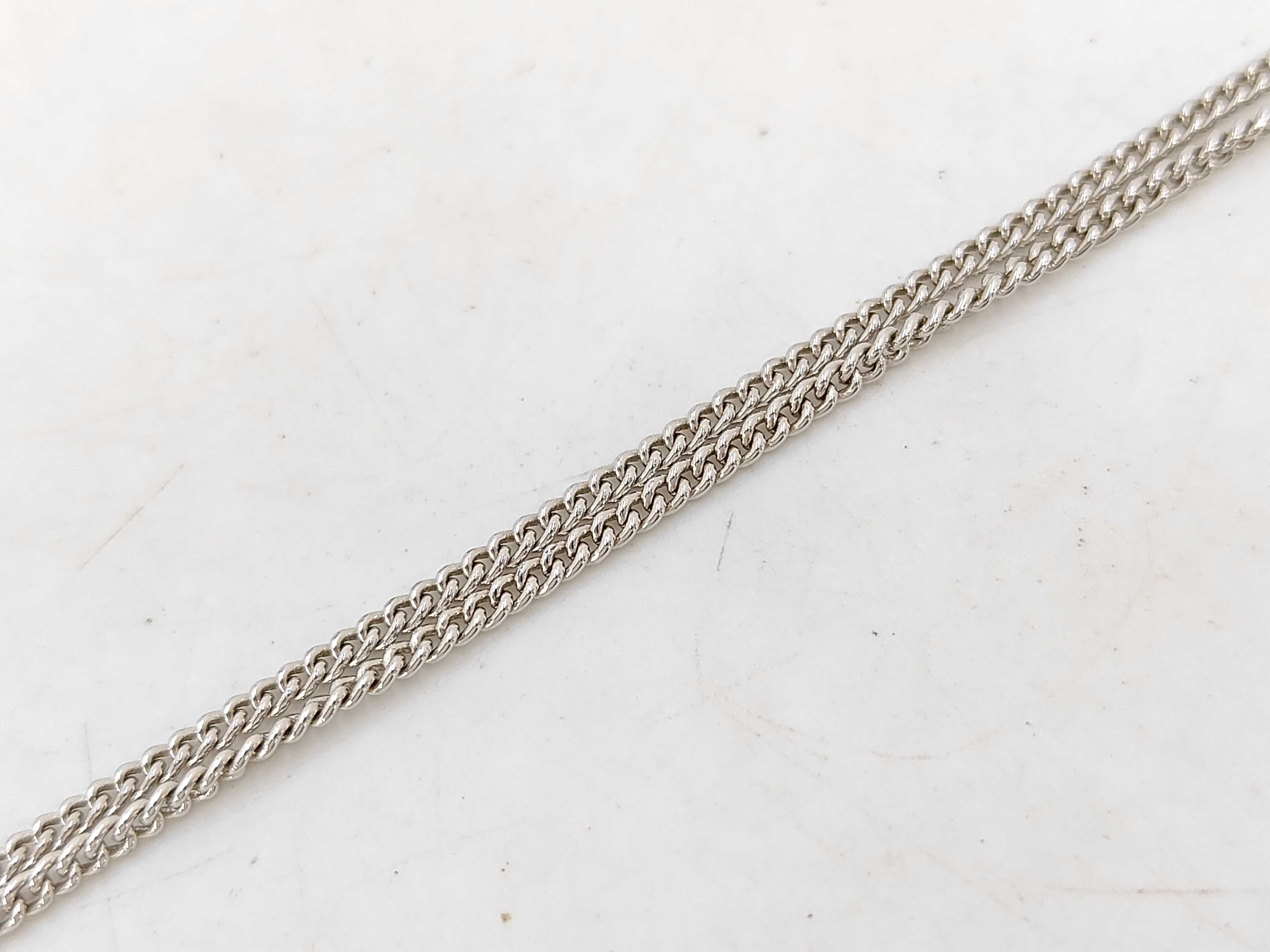 07V Accessories: Box, Necklace — view 5