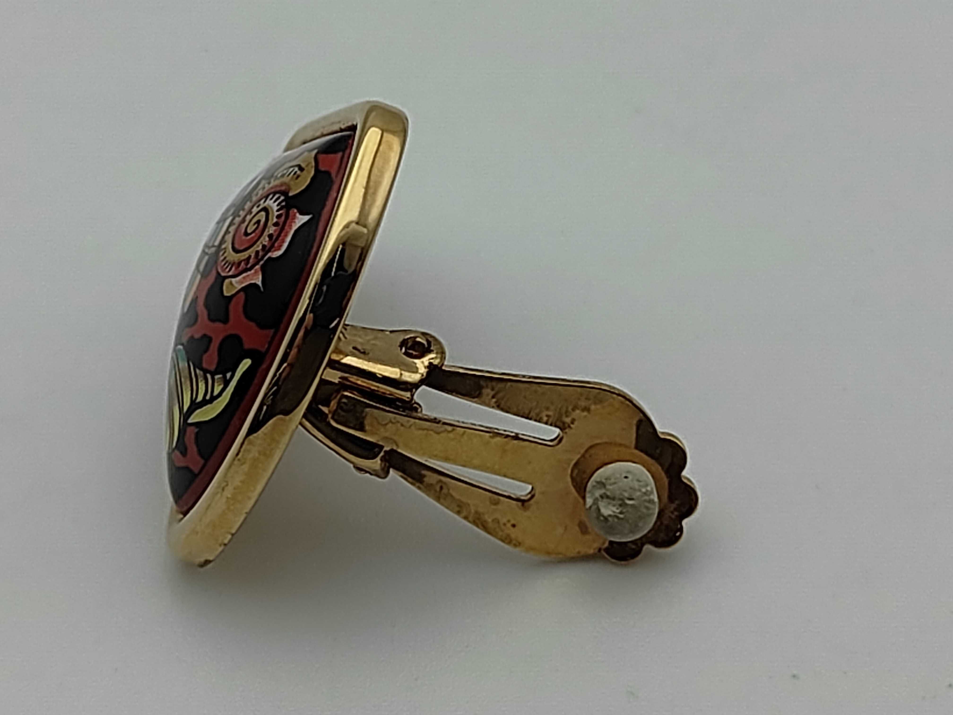 enamel earring, plated, one earring, other accessories — view 4