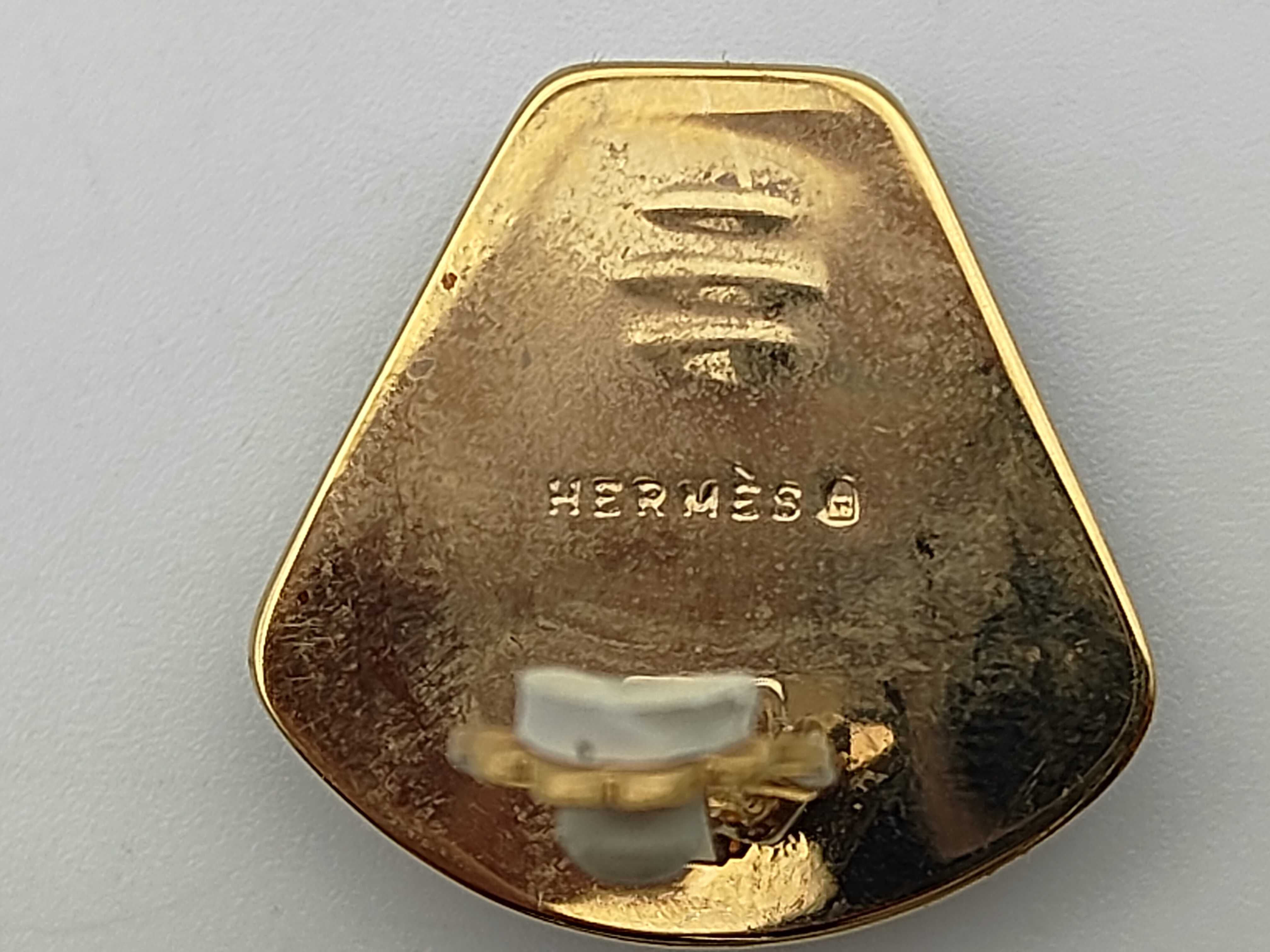 enamel earring, plated, one earring, other accessories — view 5