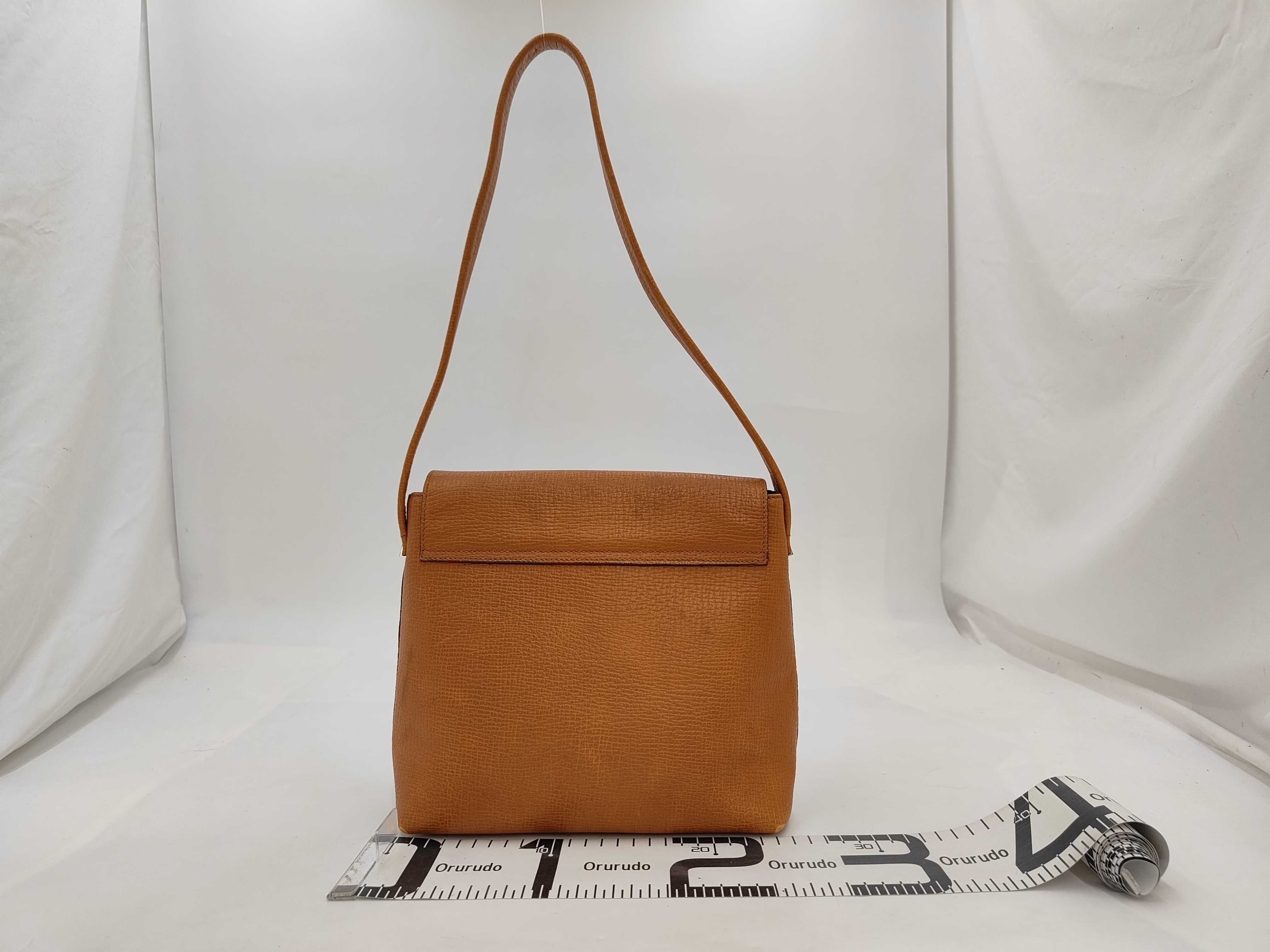 shoulder bag — view 2
