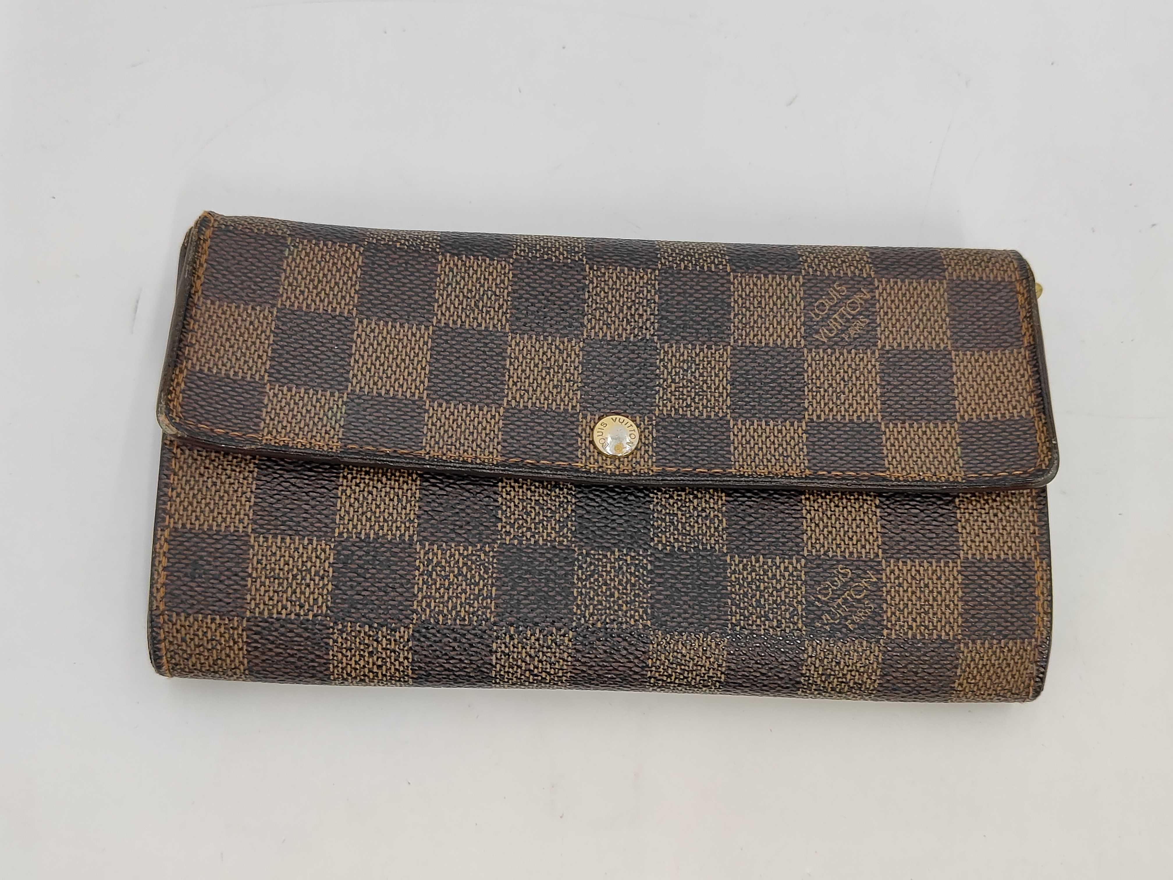 Damier Louis Vuitton Damier Portefeuille Sarah CA1068 Wallet