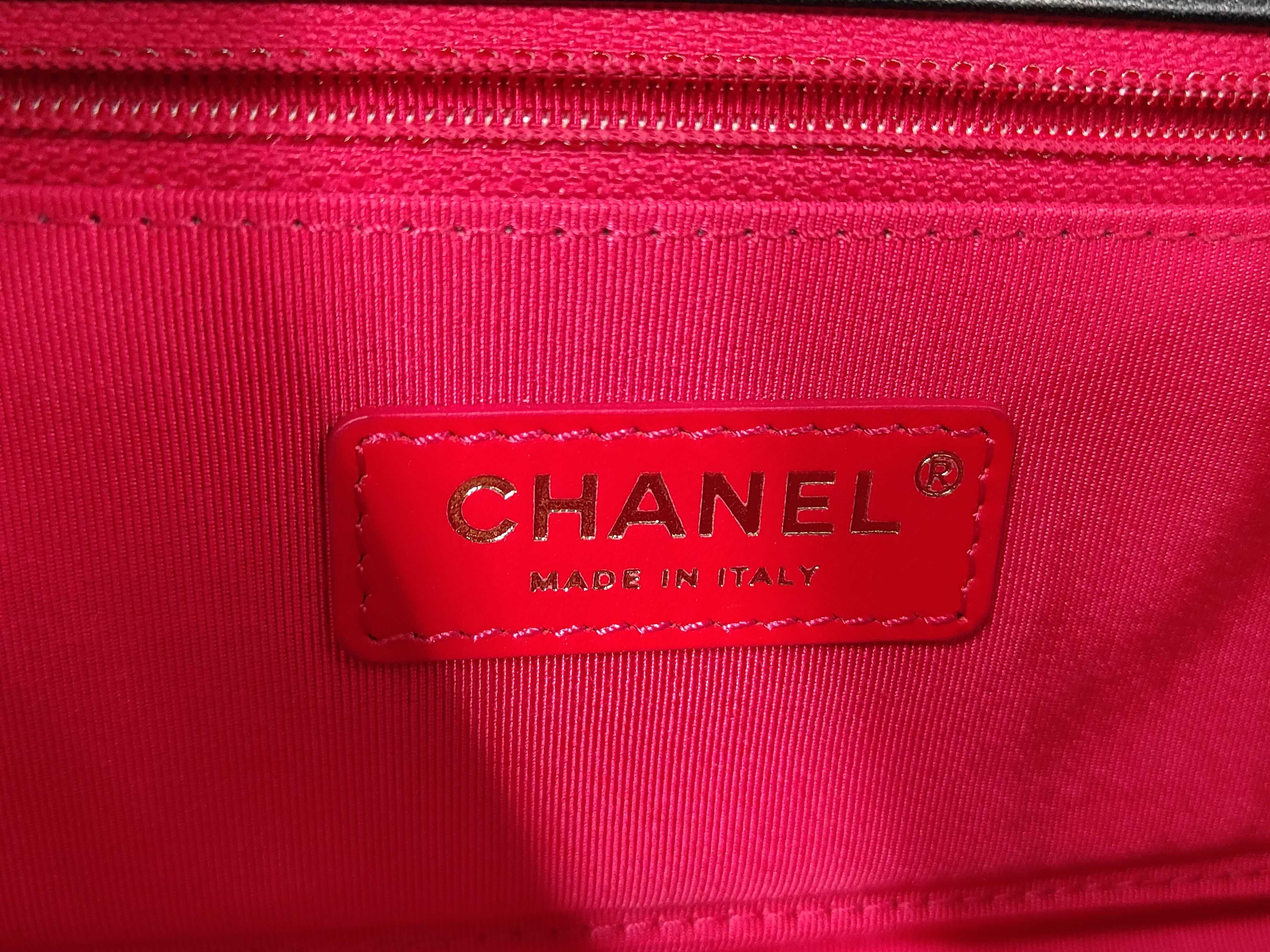 Hand CF Chain Bag Black Gold Button Shoulder Bag — view 11