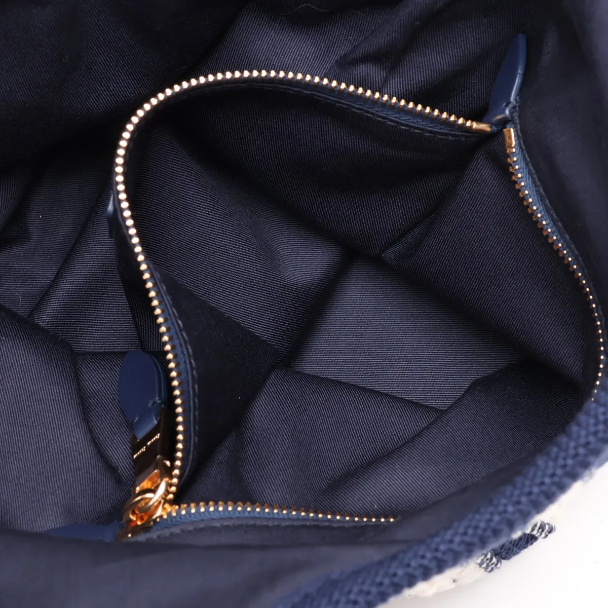 Ivy Cotton Tote Bag White x Navy — view 8