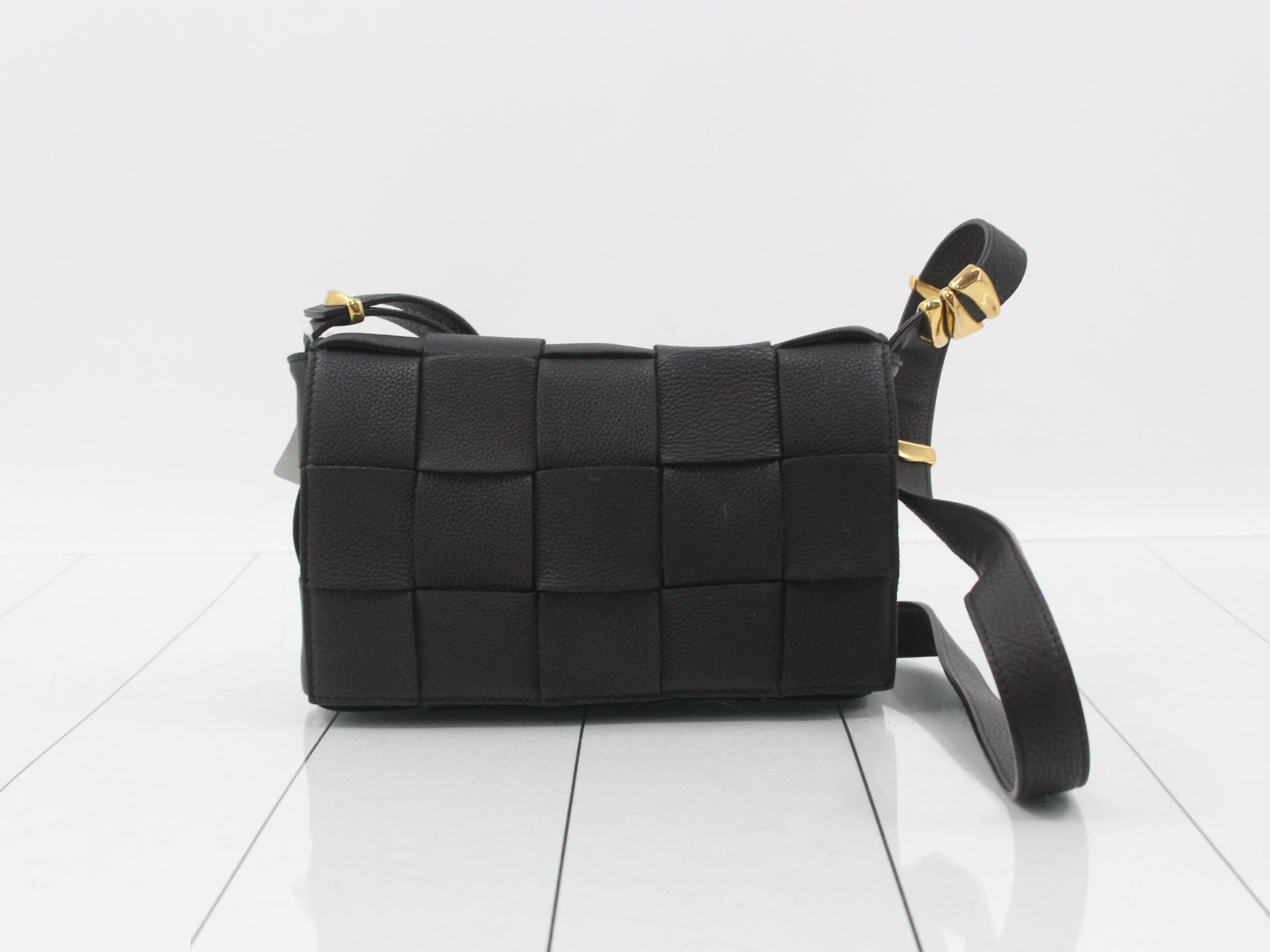 Intrecciato Cassette Shoulder Bag