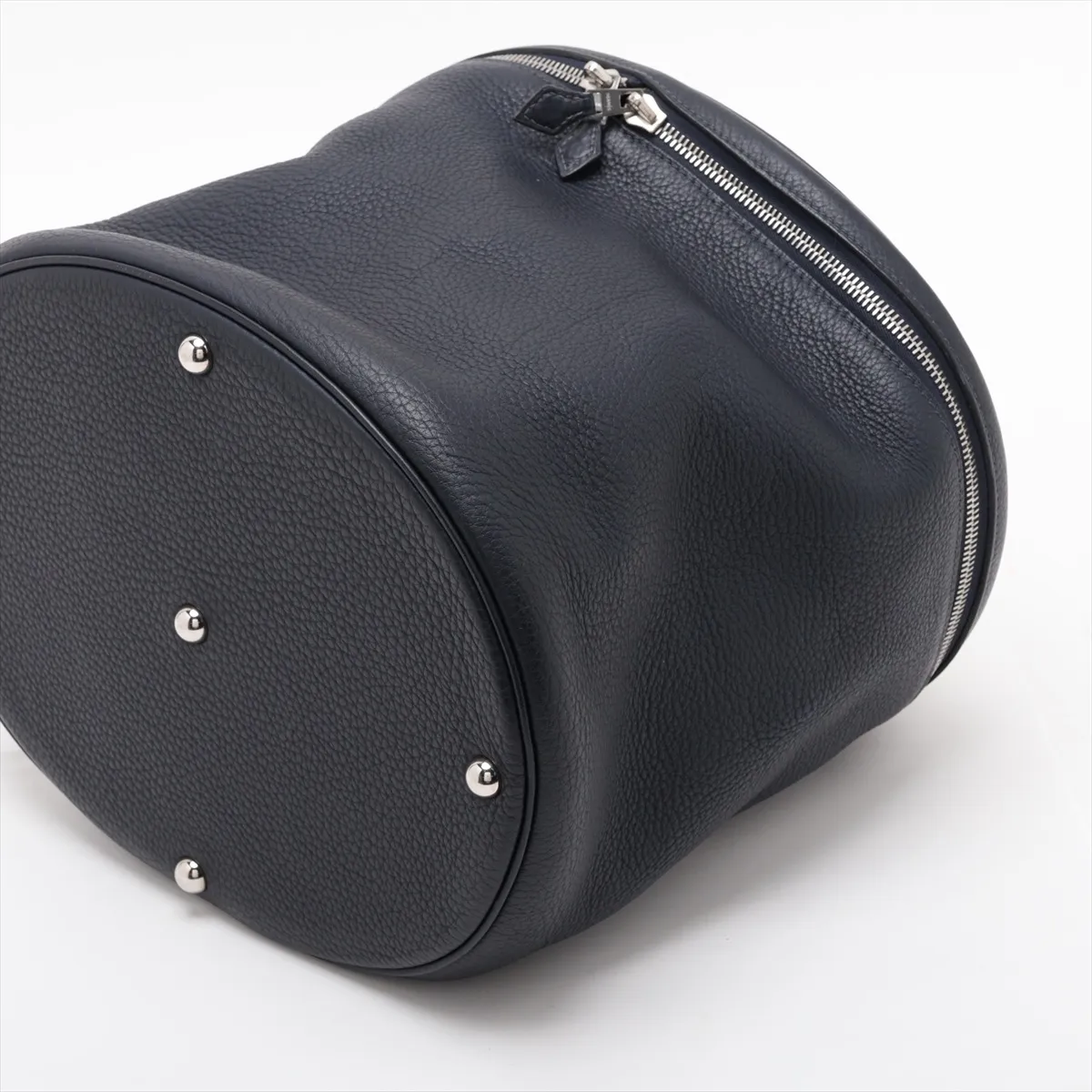 Hermès Intercity Vanity, Taurillon Clemence leather, Blue Indigo, Silver hardware, E: 2001 — view 3