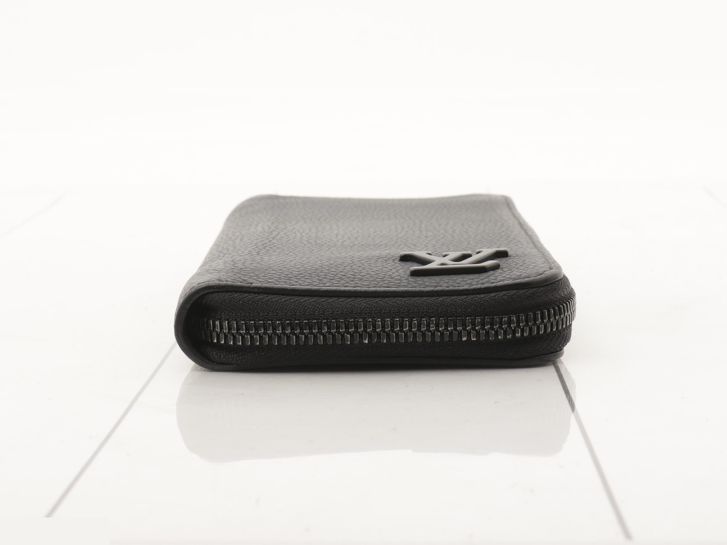 Aloegram Zippy Wallet Vertical Noir IC Chip — view 3