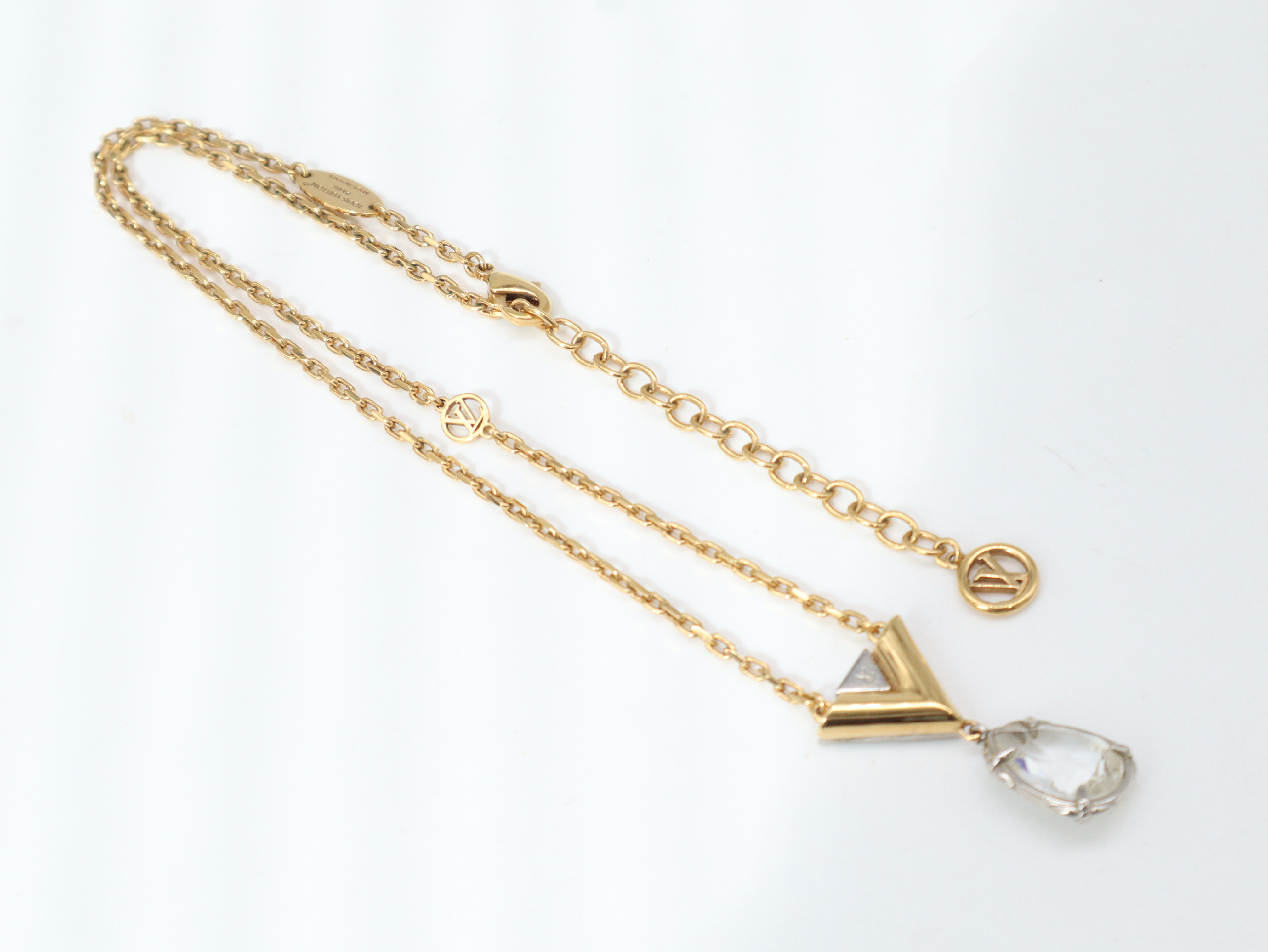 M02268 Necklace V for Vuitton Necklace — view 2