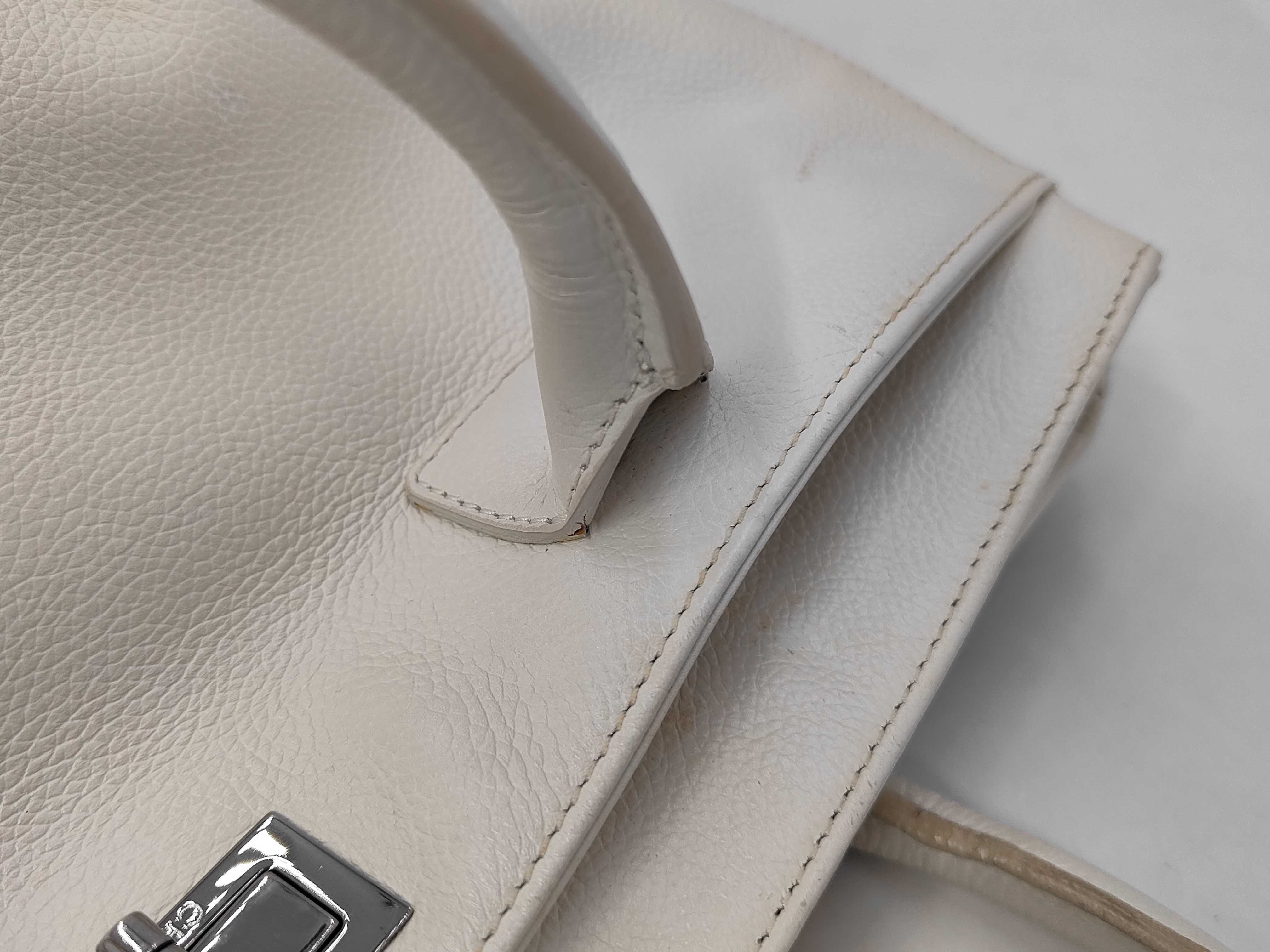 Executive Tote Leather, White, Series 10s, Tote Bag with Pouch — view 8