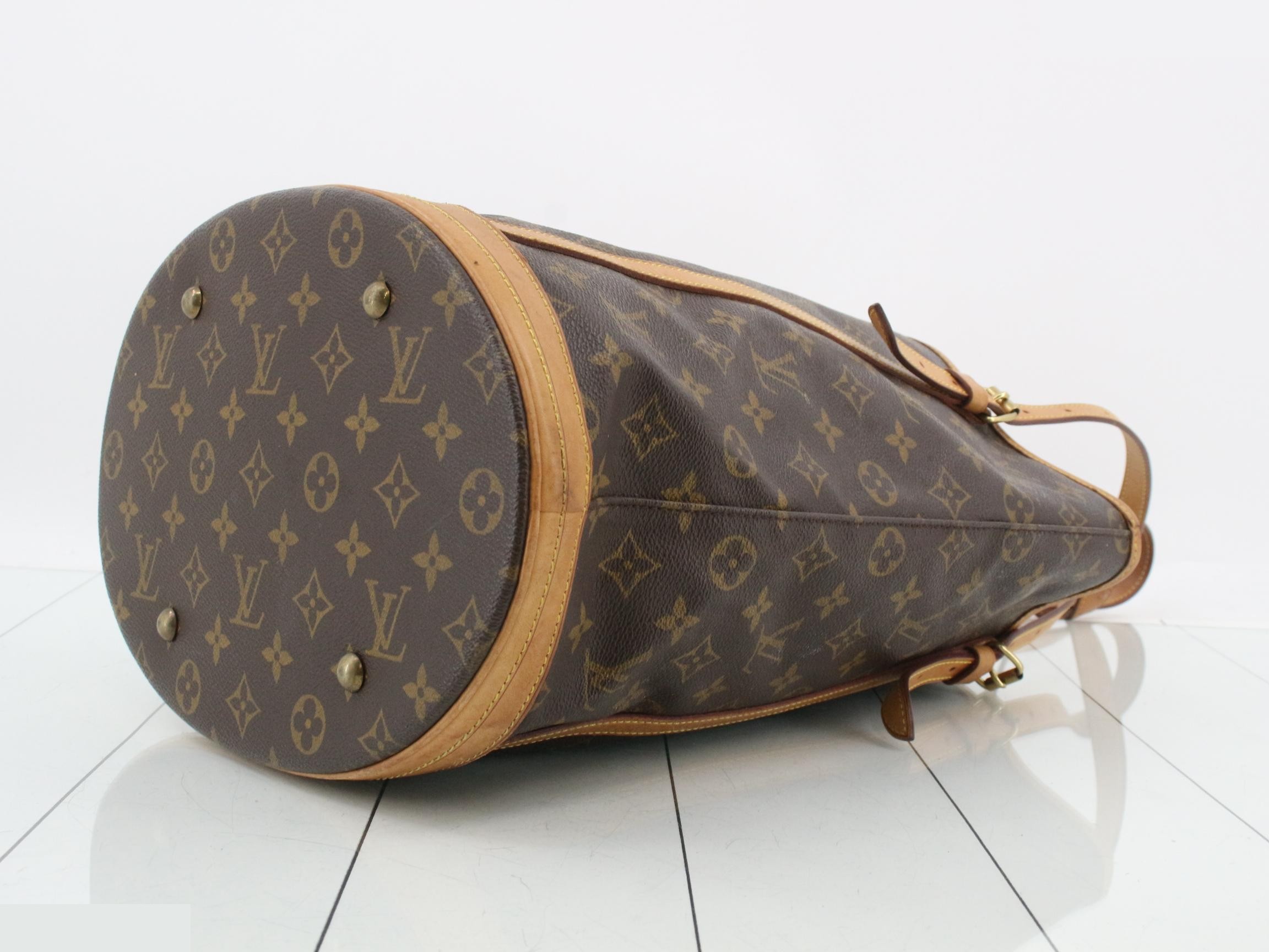 Monogram Bucket GM M42236 — view 6