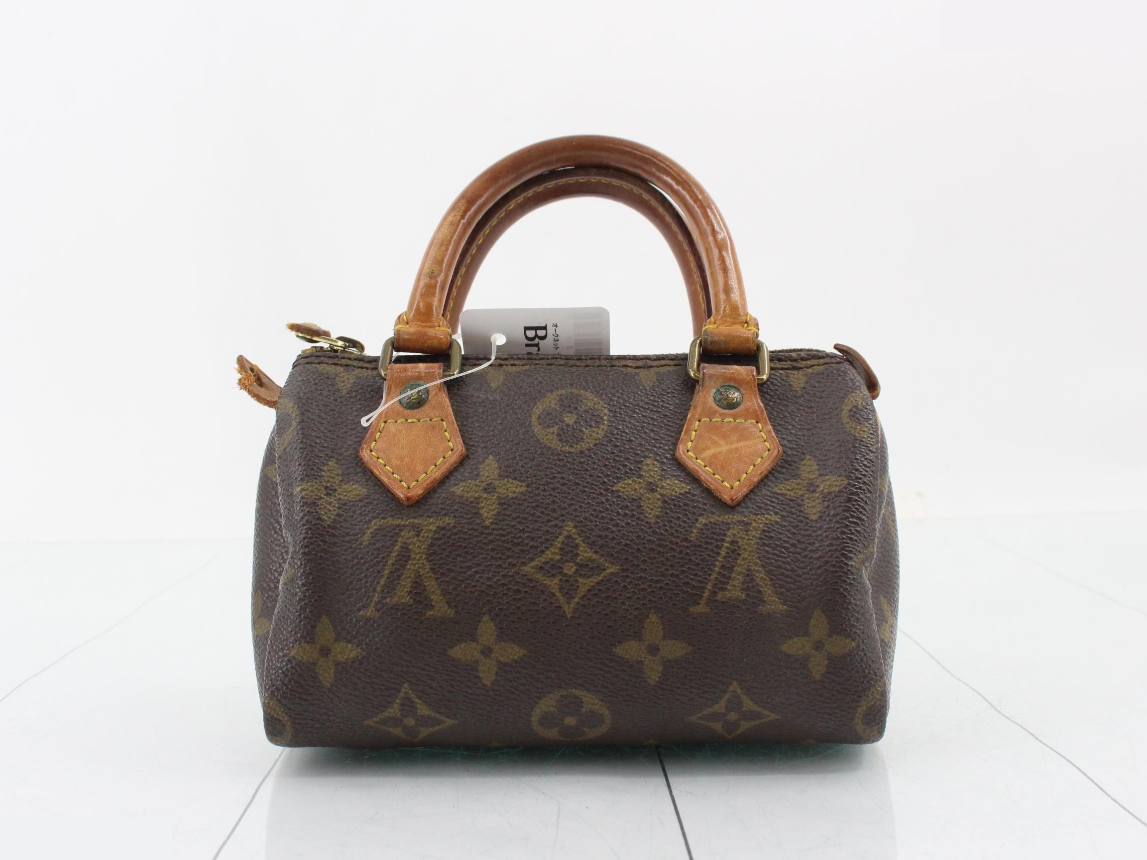 Mini Speedy with strap — view 2
