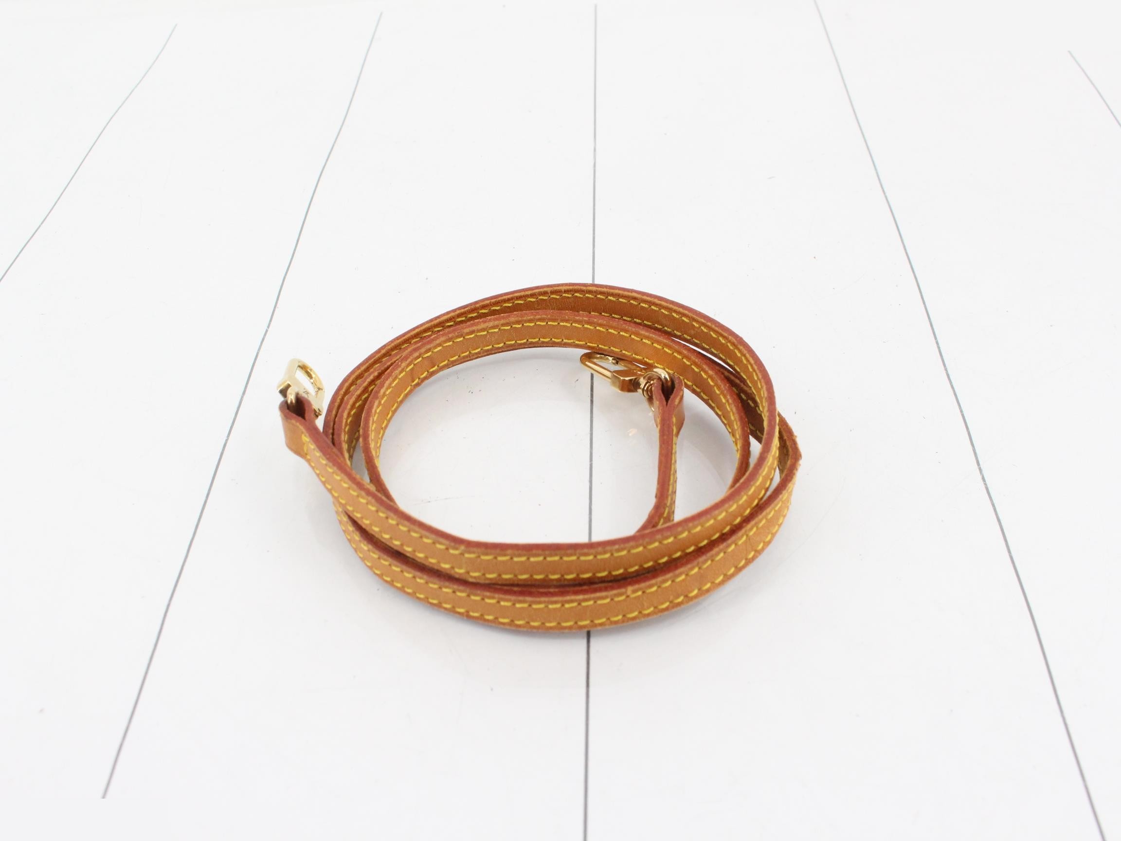 Mini Speedy with strap — view 5