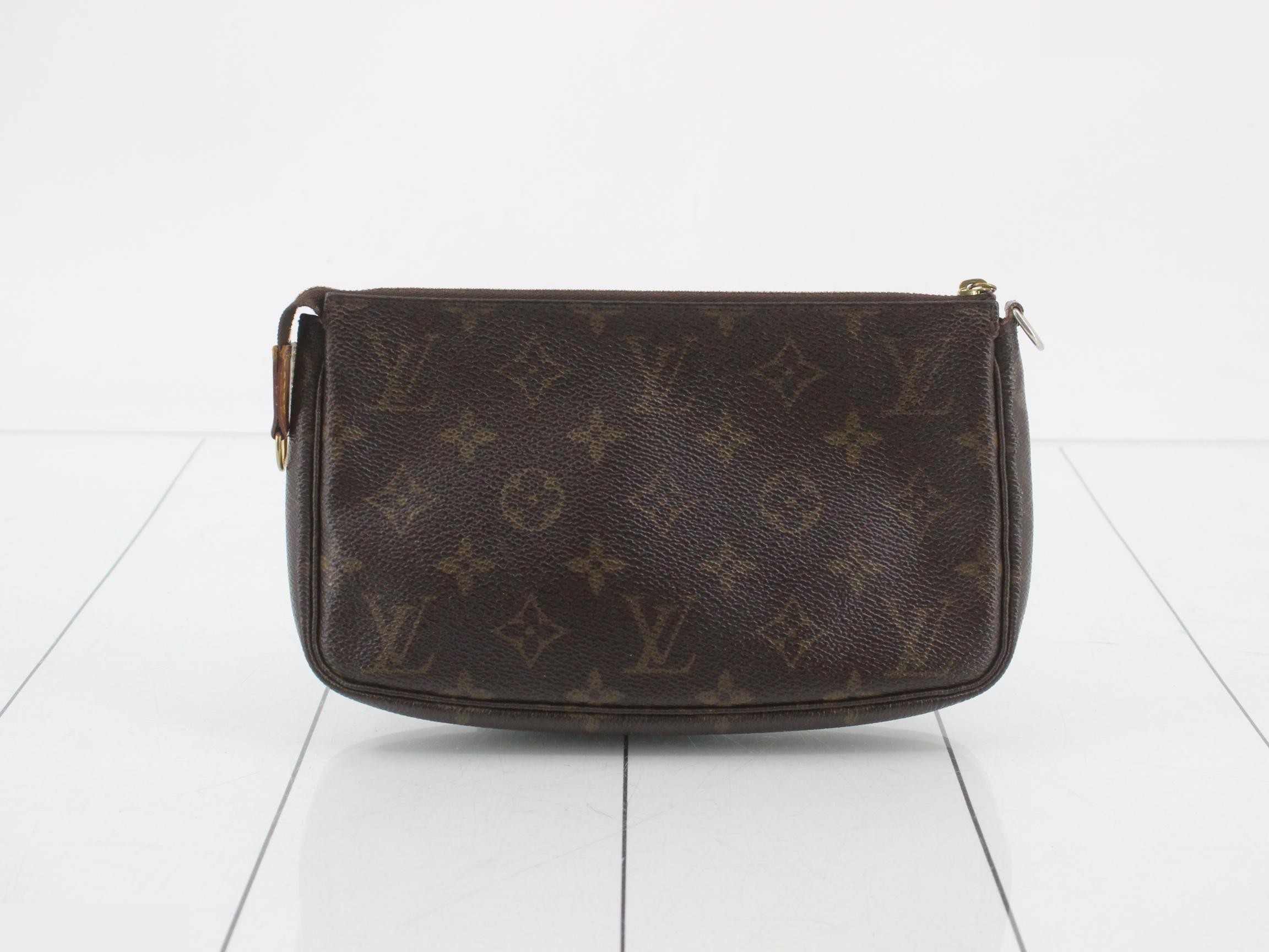 Pochette Accessoires (old model) — view 2