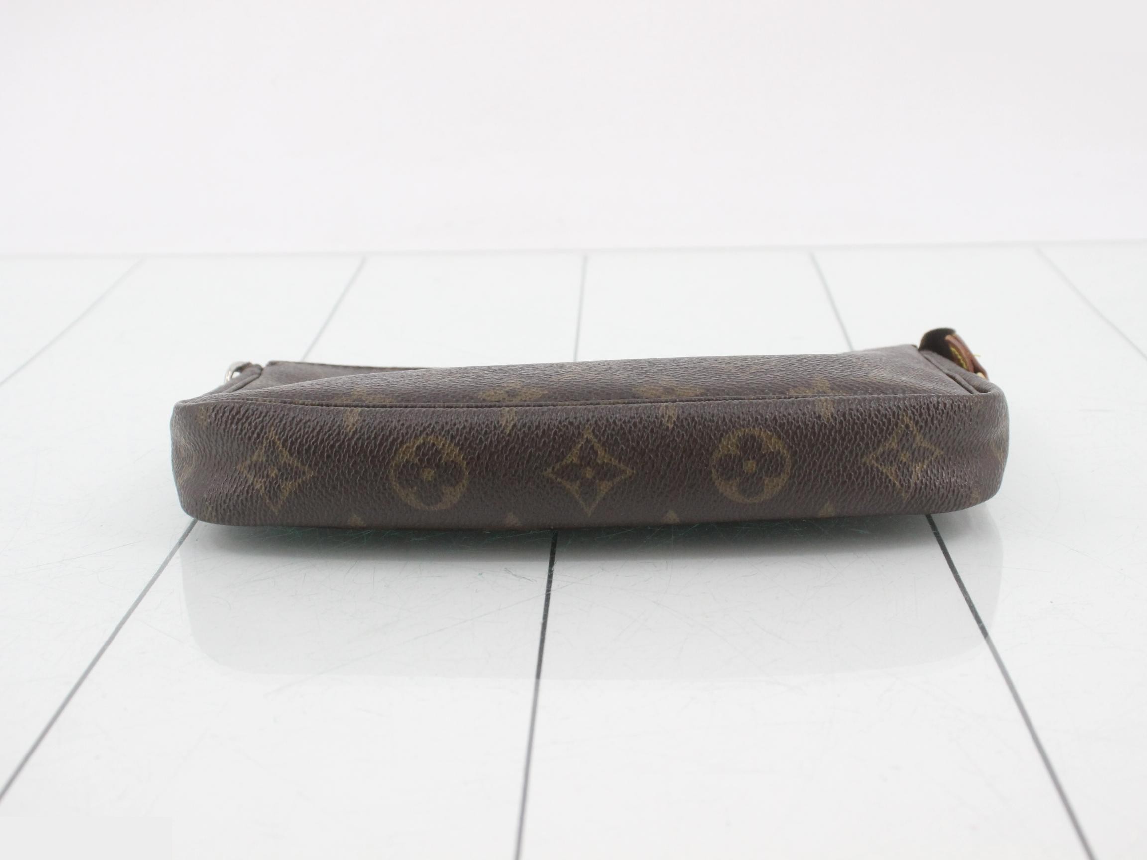 Pochette Accessoires (old model) — view 3