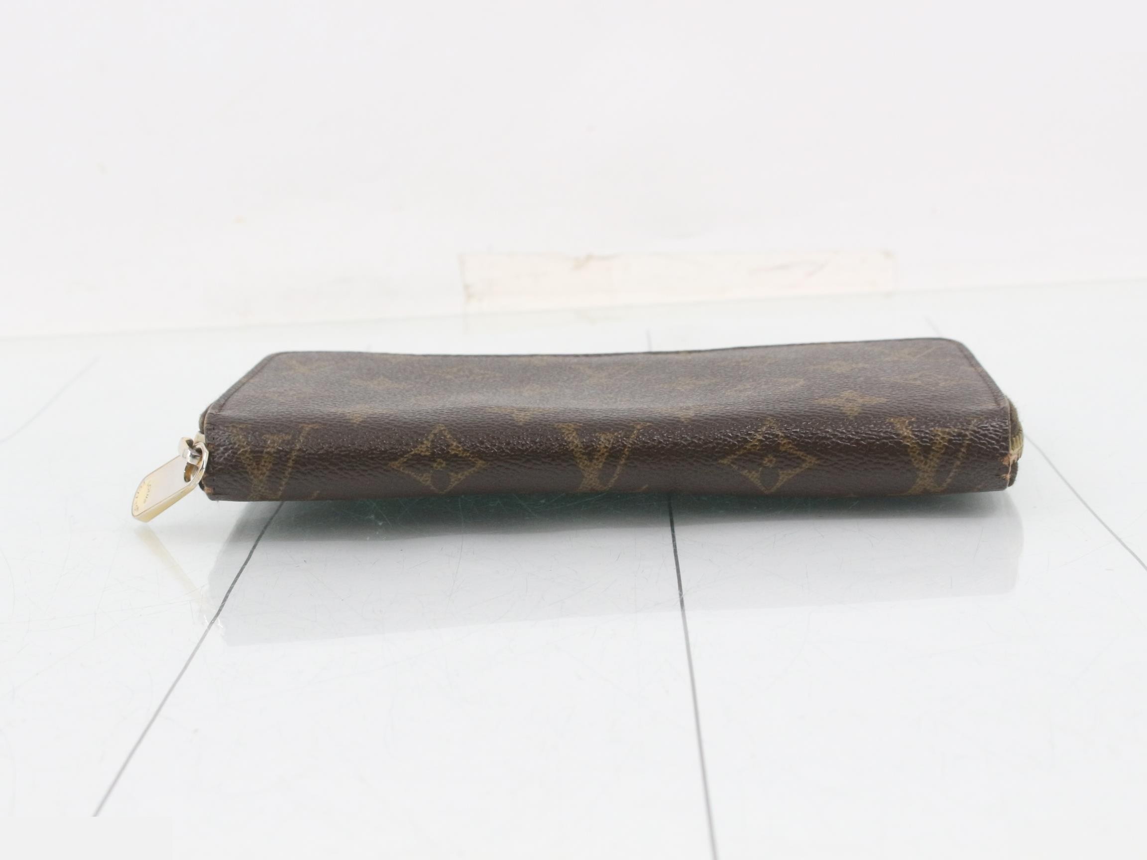 Zippy Wallet — view 3