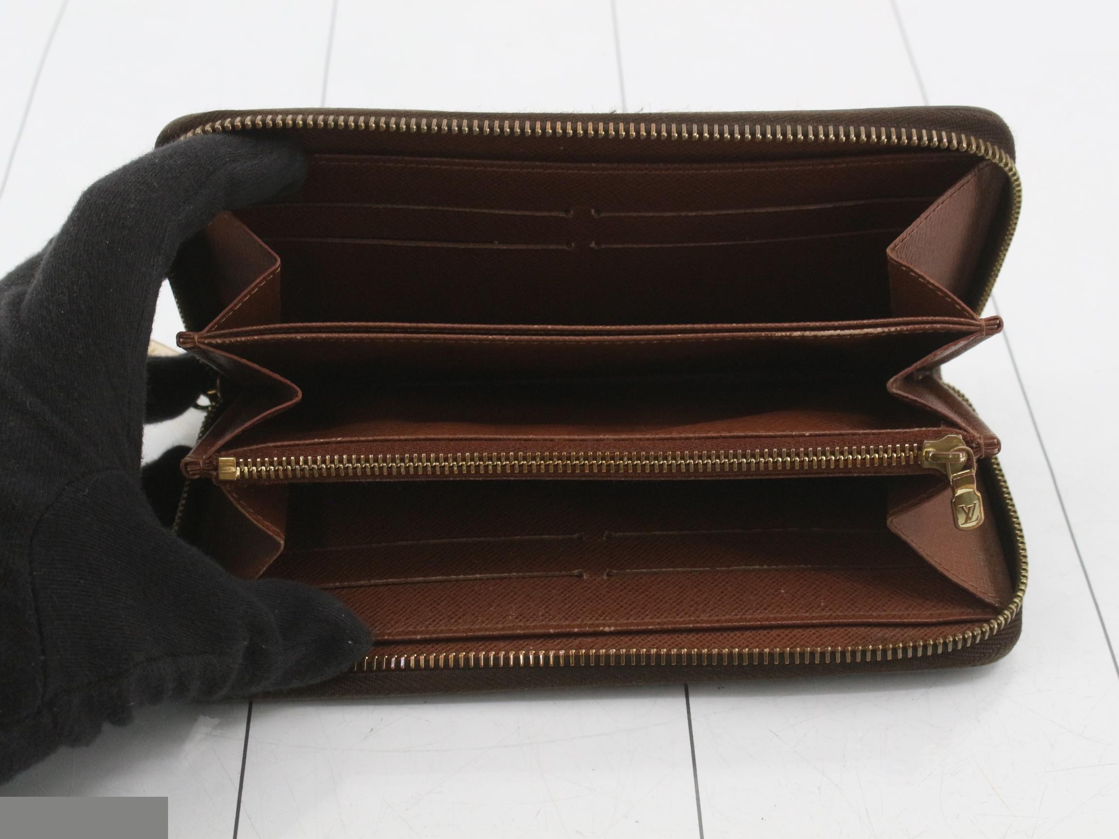 Zippy Wallet — view 4
