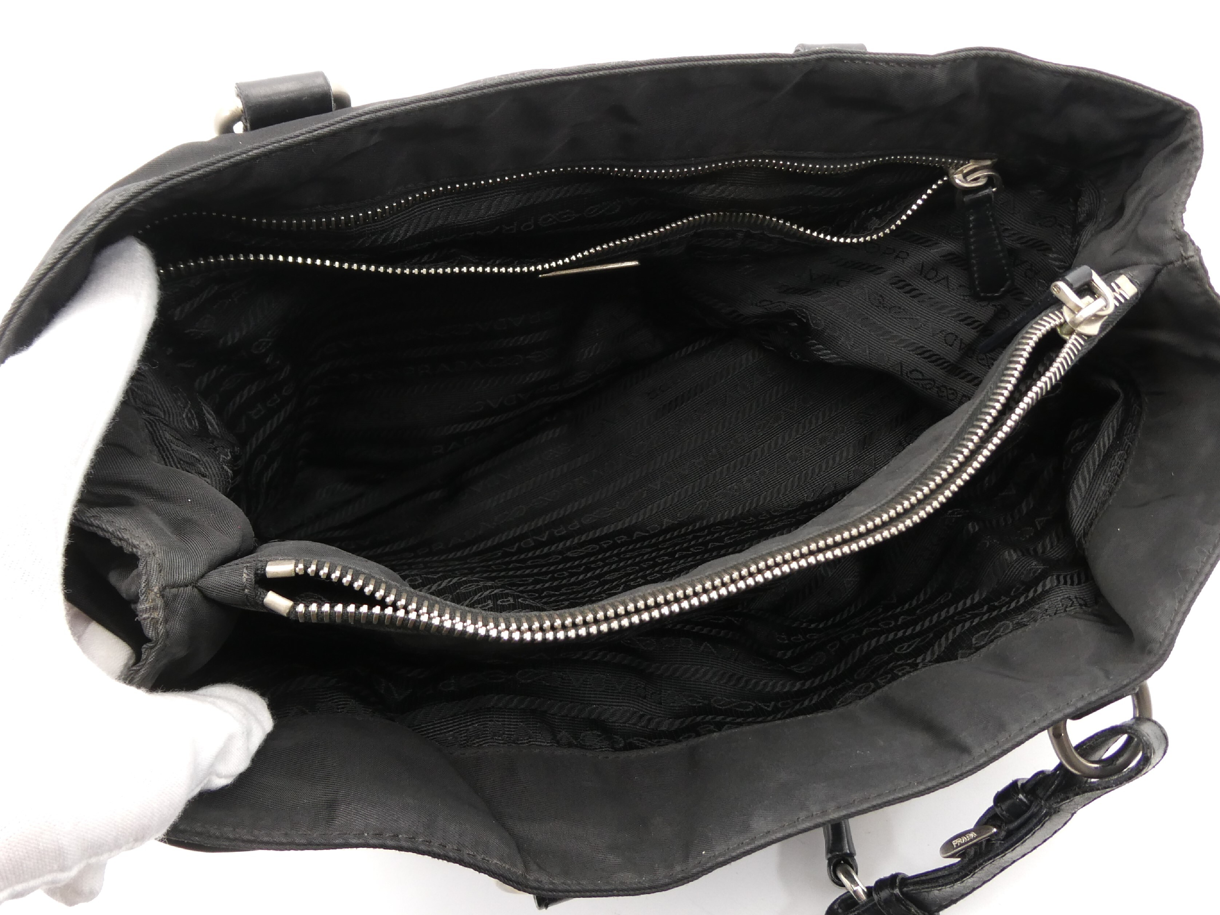 logo plate nylon leather shoulder bag — view 7