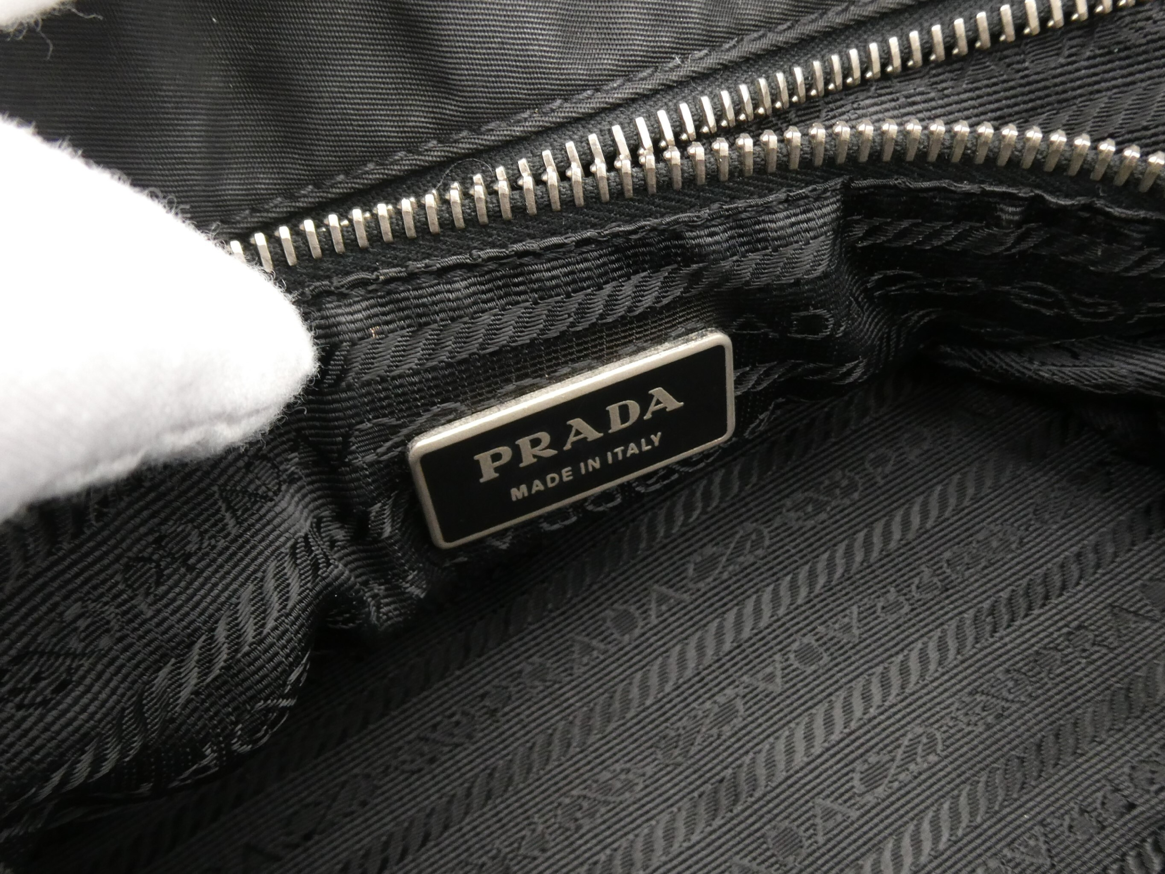logo plate nylon leather shoulder bag — view 8