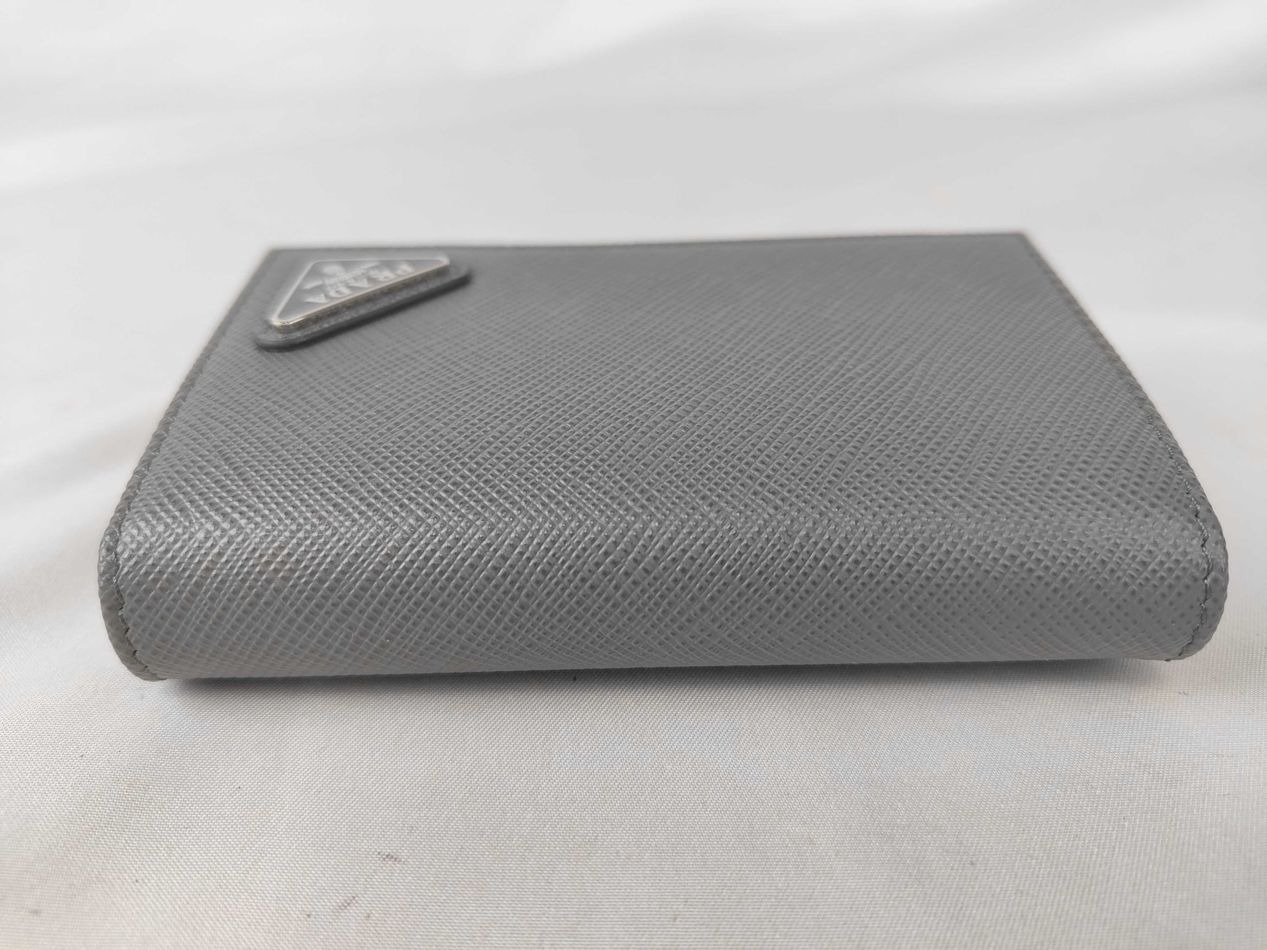Saffiano Card Case 2MC122 (Unused) - Card Case — view 3