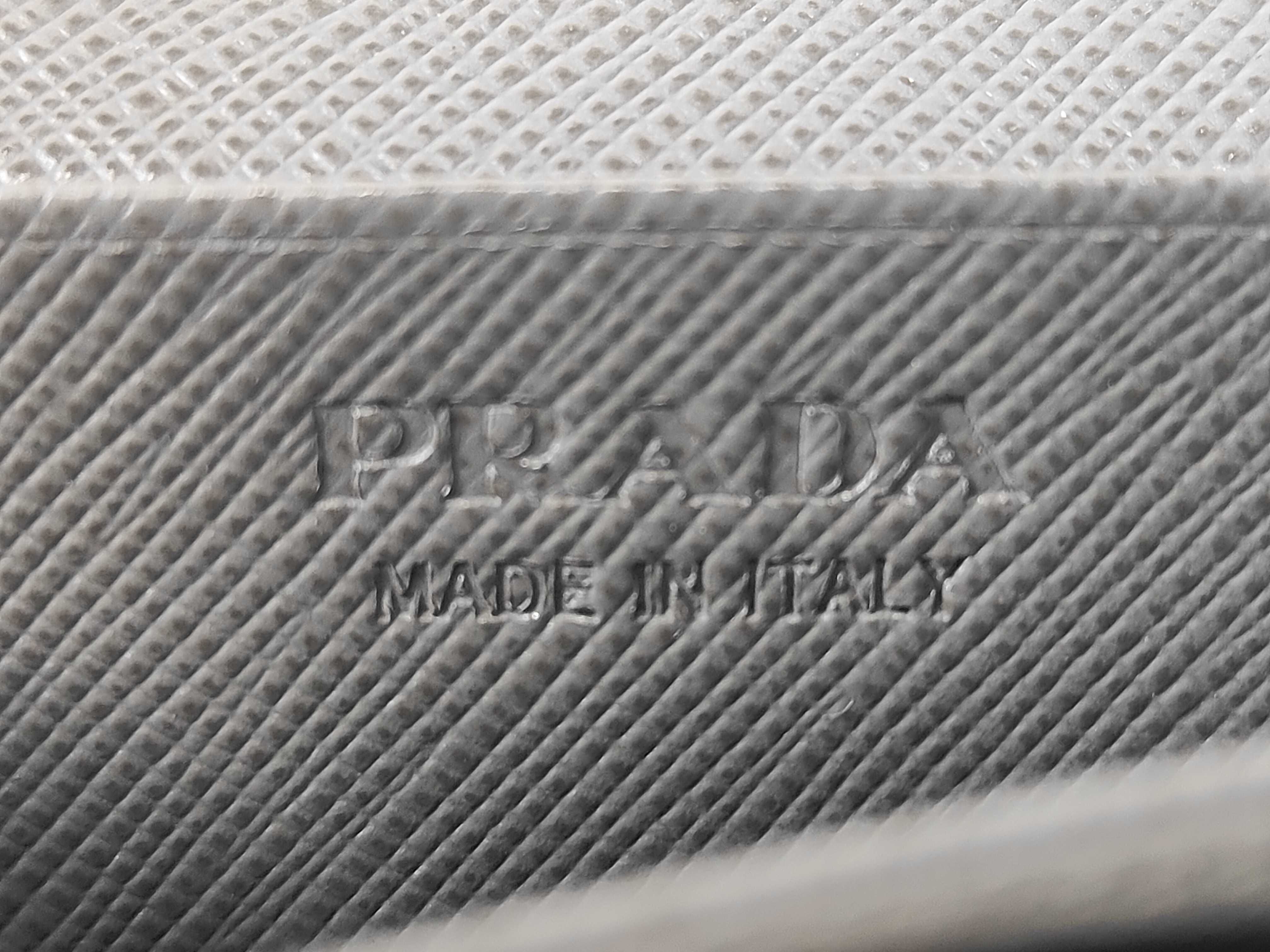 Saffiano Card Case 2MC122 (Unused) - Card Case — view 9