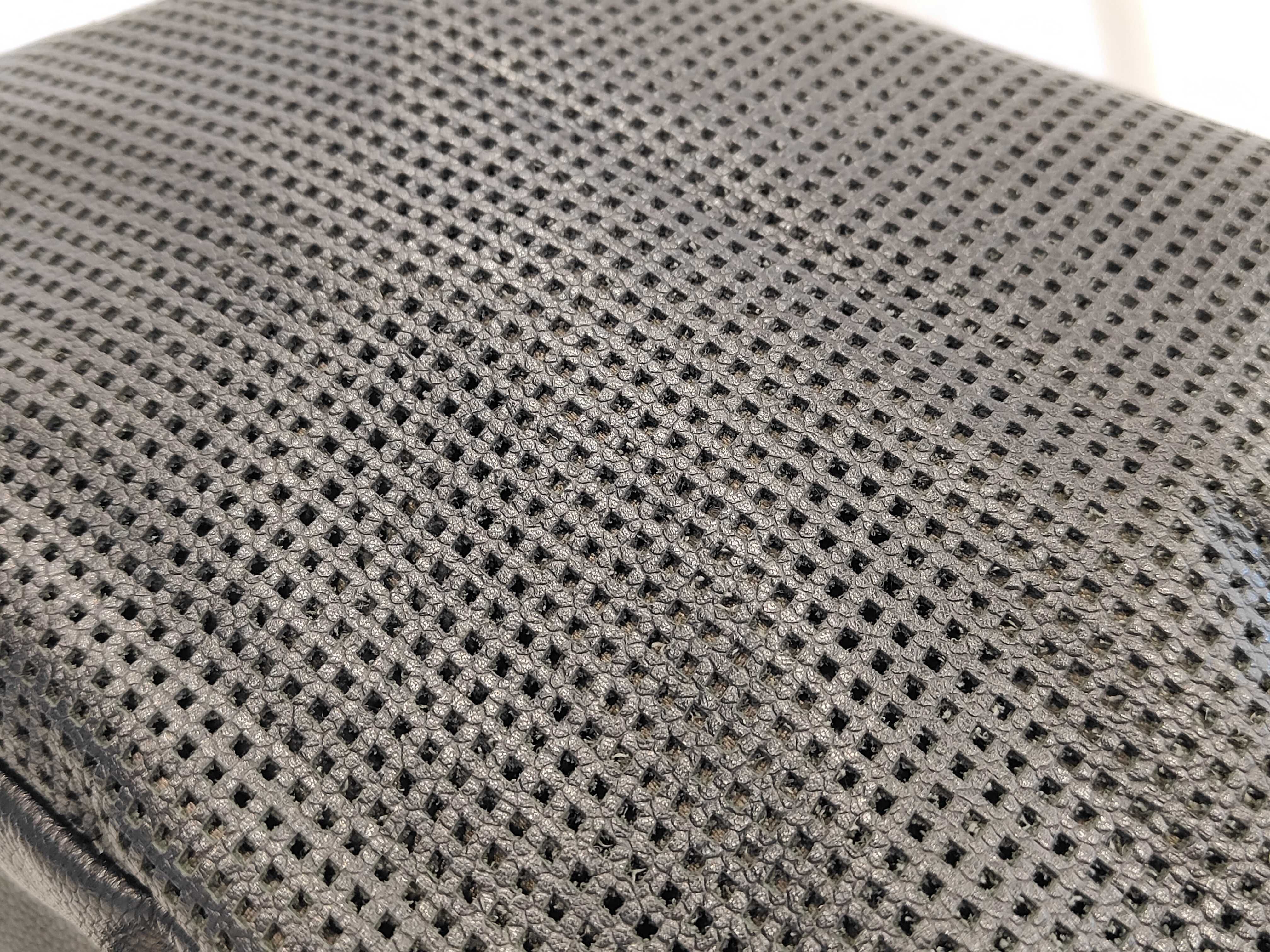 Caviar Skin Perforated Mini Boston Bag / Coco Mark / Leather / Women's — view 8