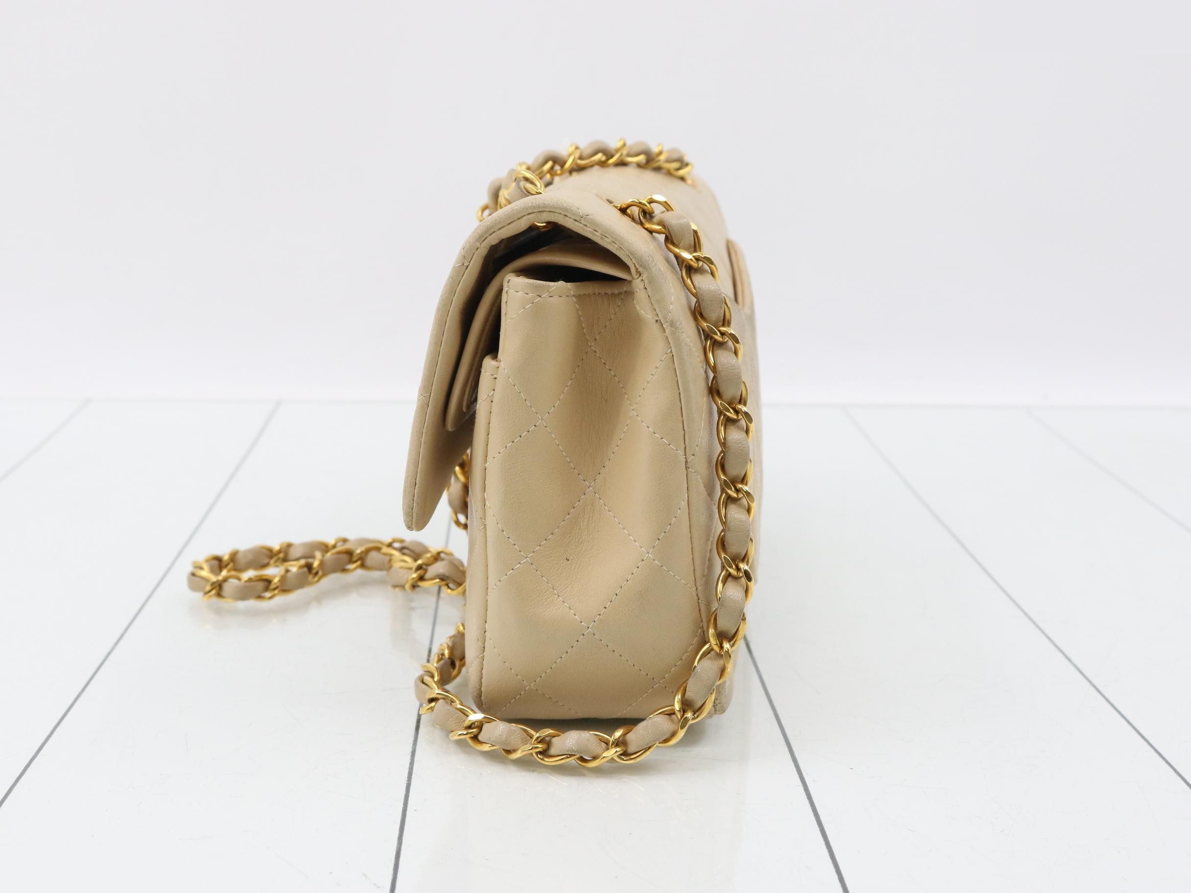 Double chain shoulder bag, beige, with sticker, item number 4. — view 3