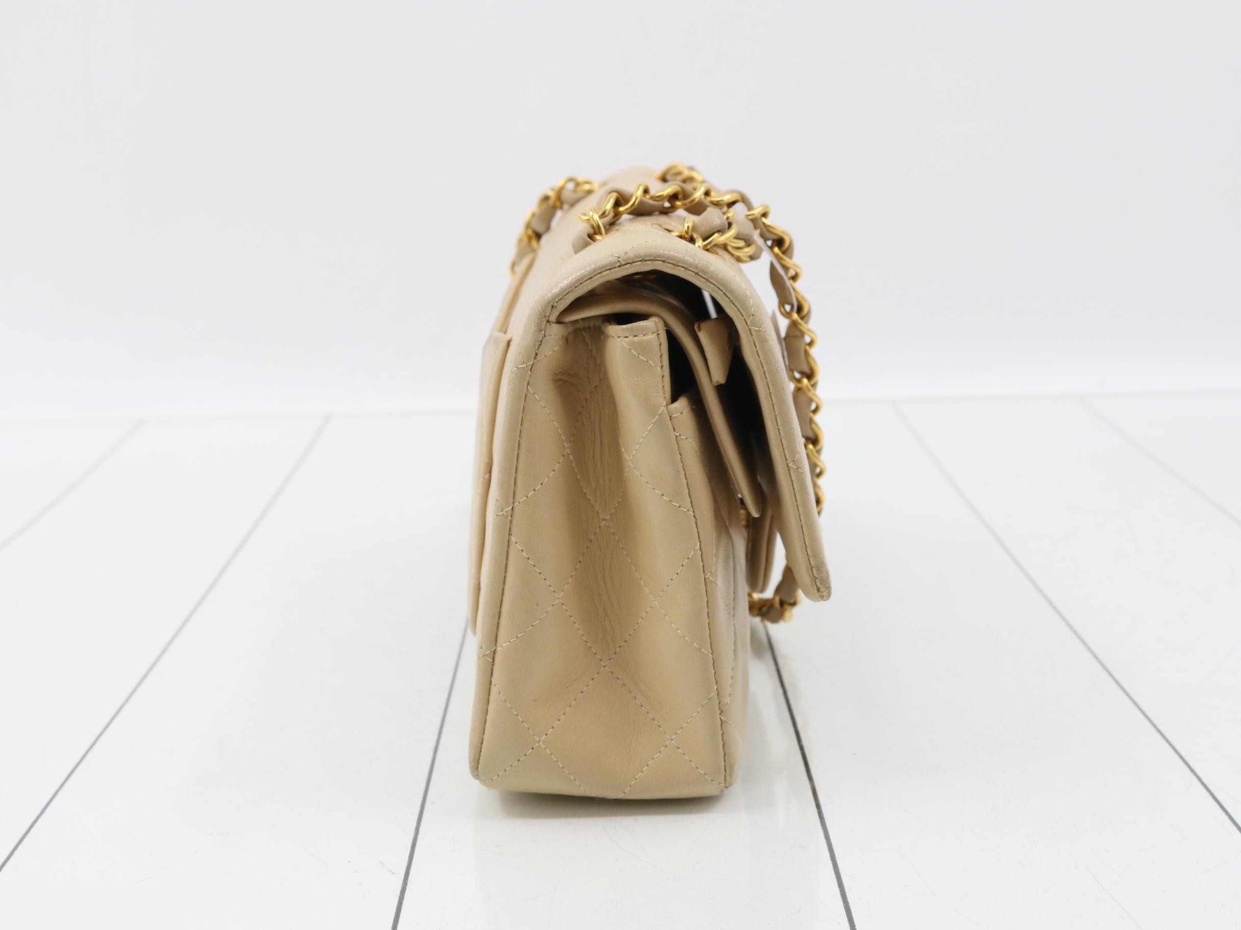 Double chain shoulder bag, beige, with sticker, item number 4. — view 4