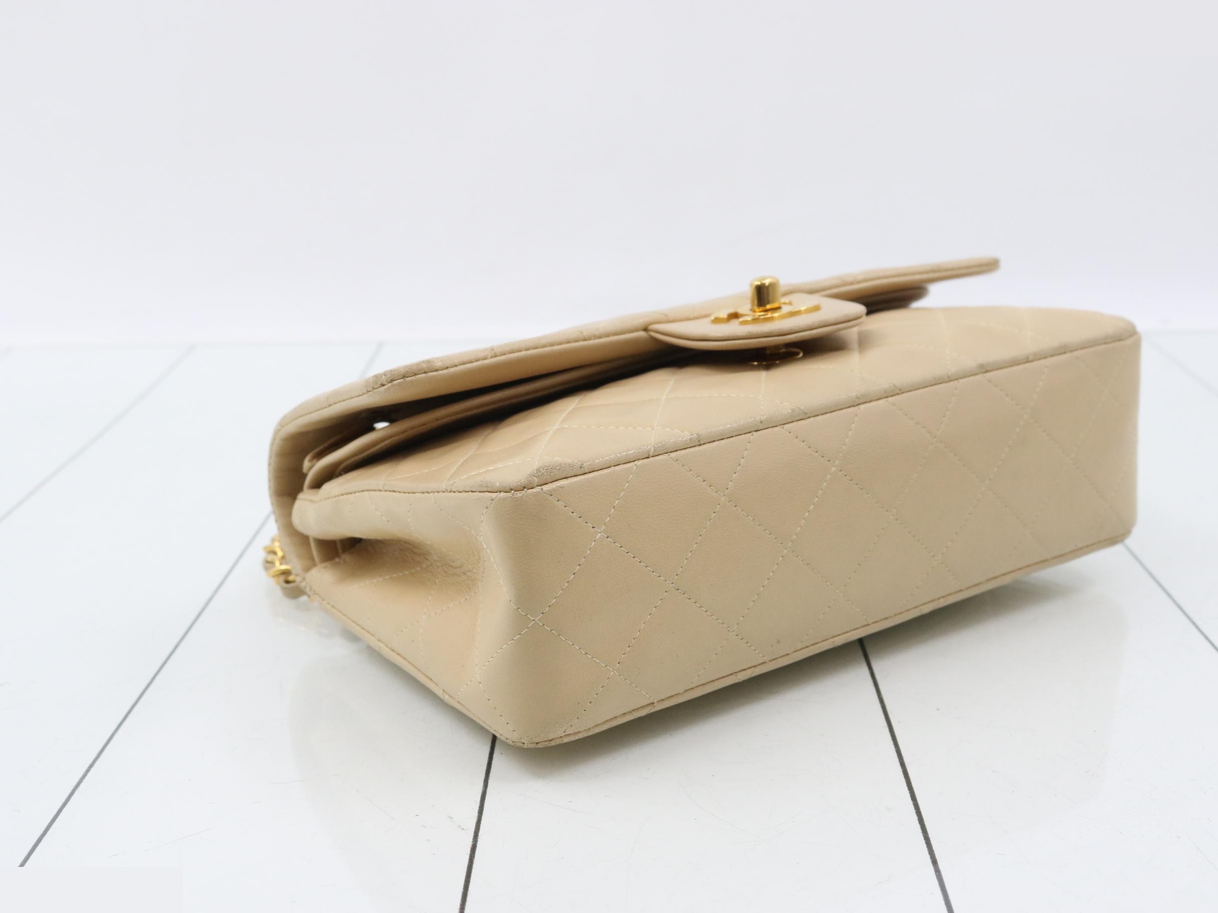 Double chain shoulder bag, beige, with sticker, item number 4. — view 5