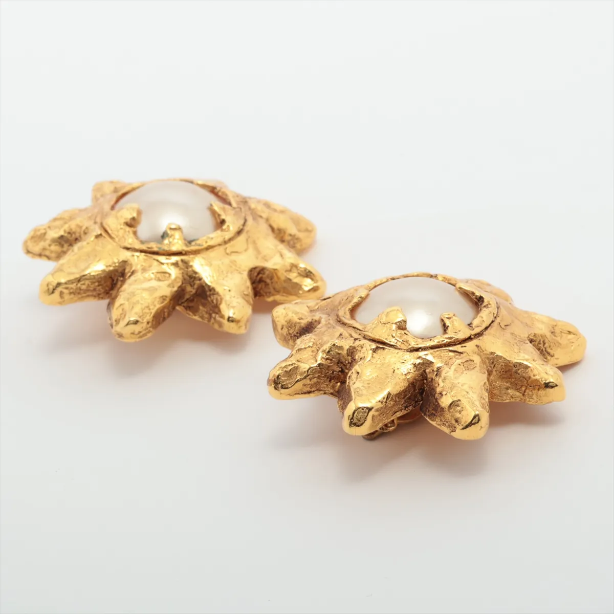 earrings (for both ears), GP x faux pearl, gold, — view 3