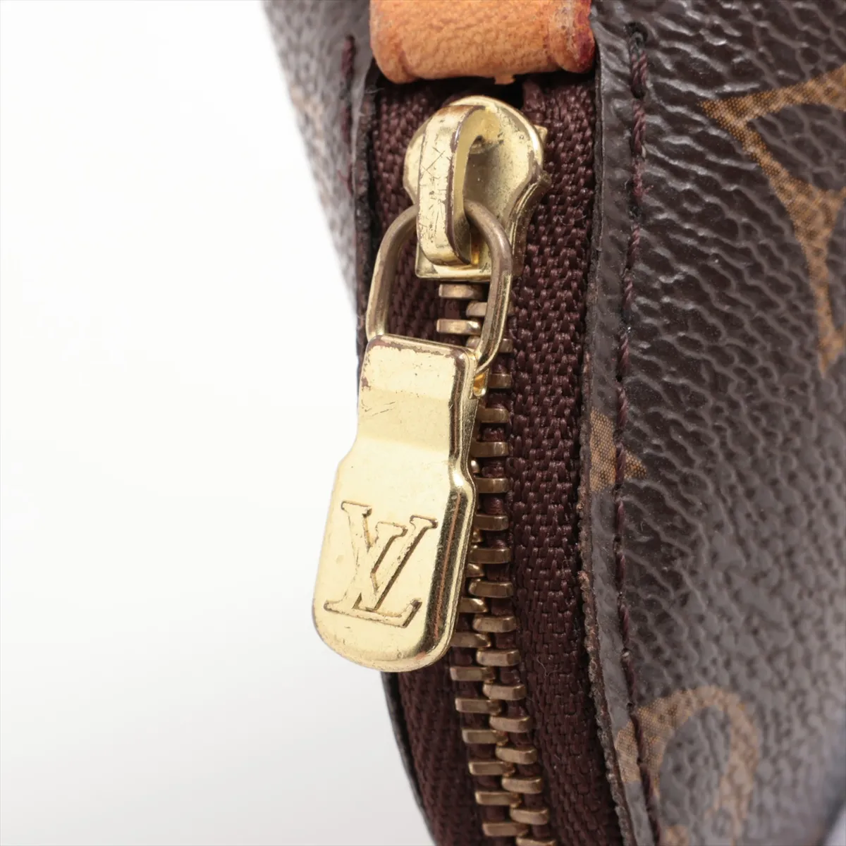 Monogram World Tour Pochette Cosmetic M41439 Serial Unknown Brown Pouch — view 6