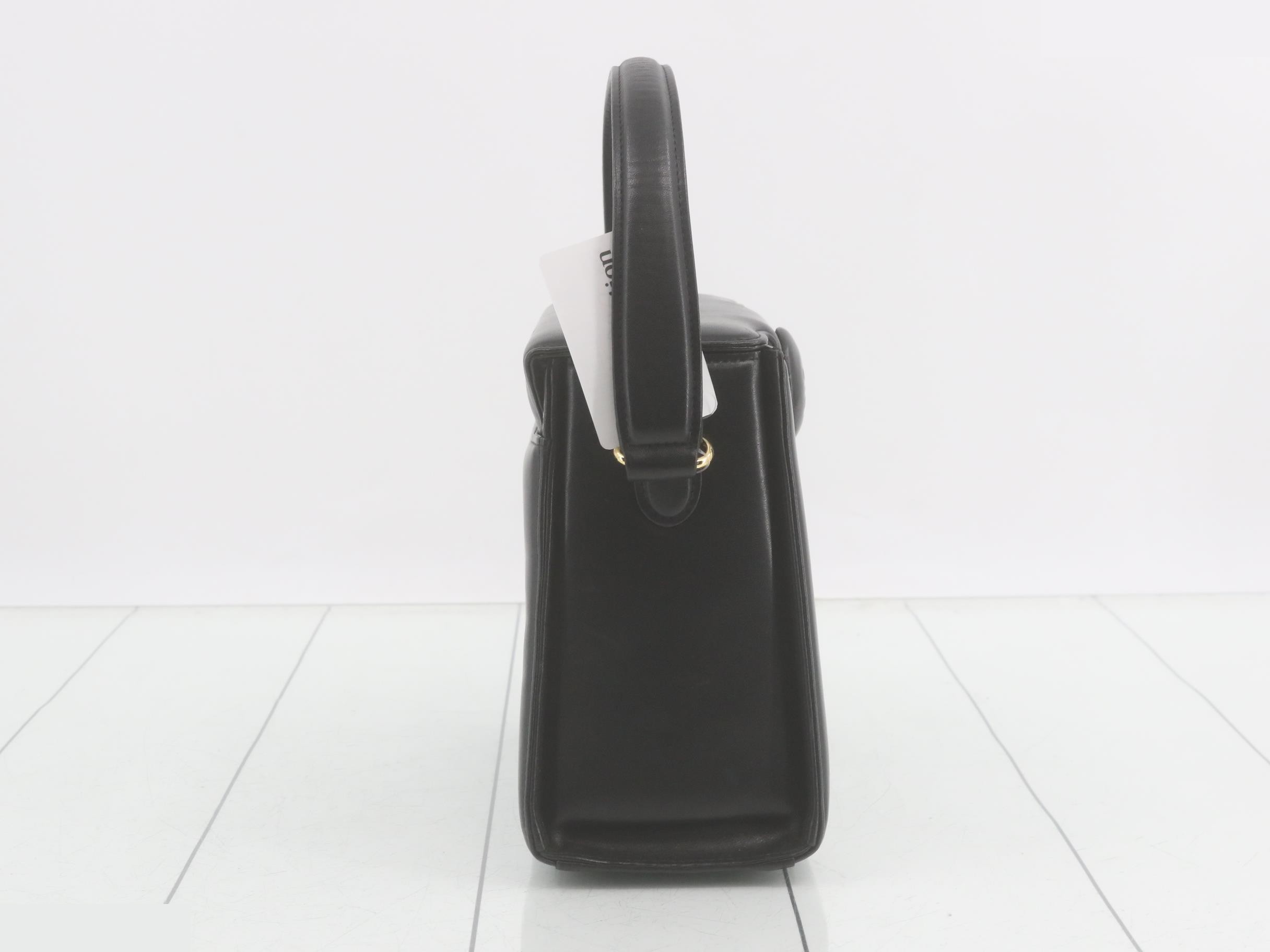 handbag — view 4