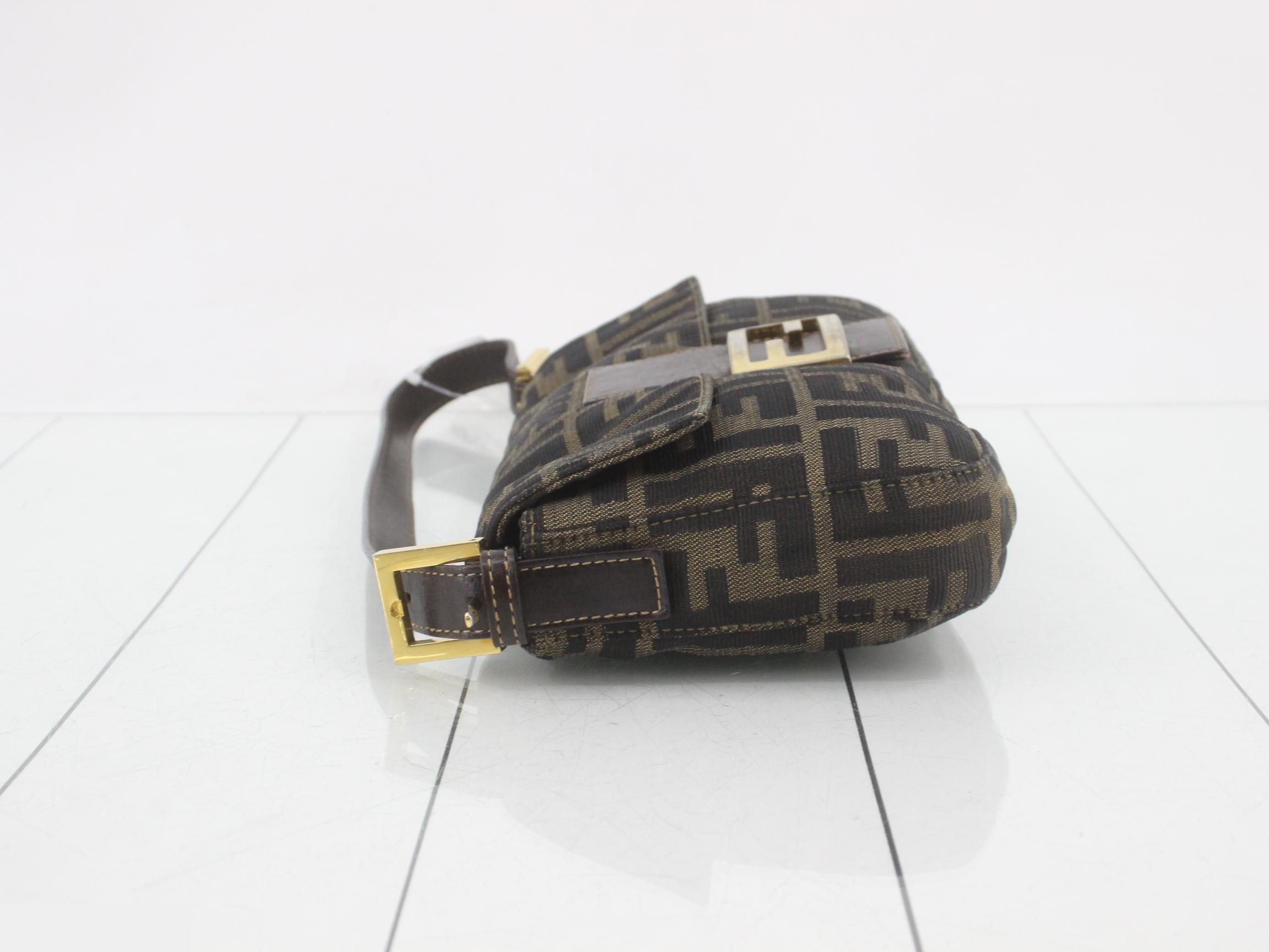 Mamma Bucket Zucca Canvas Gold Hardware — view 4