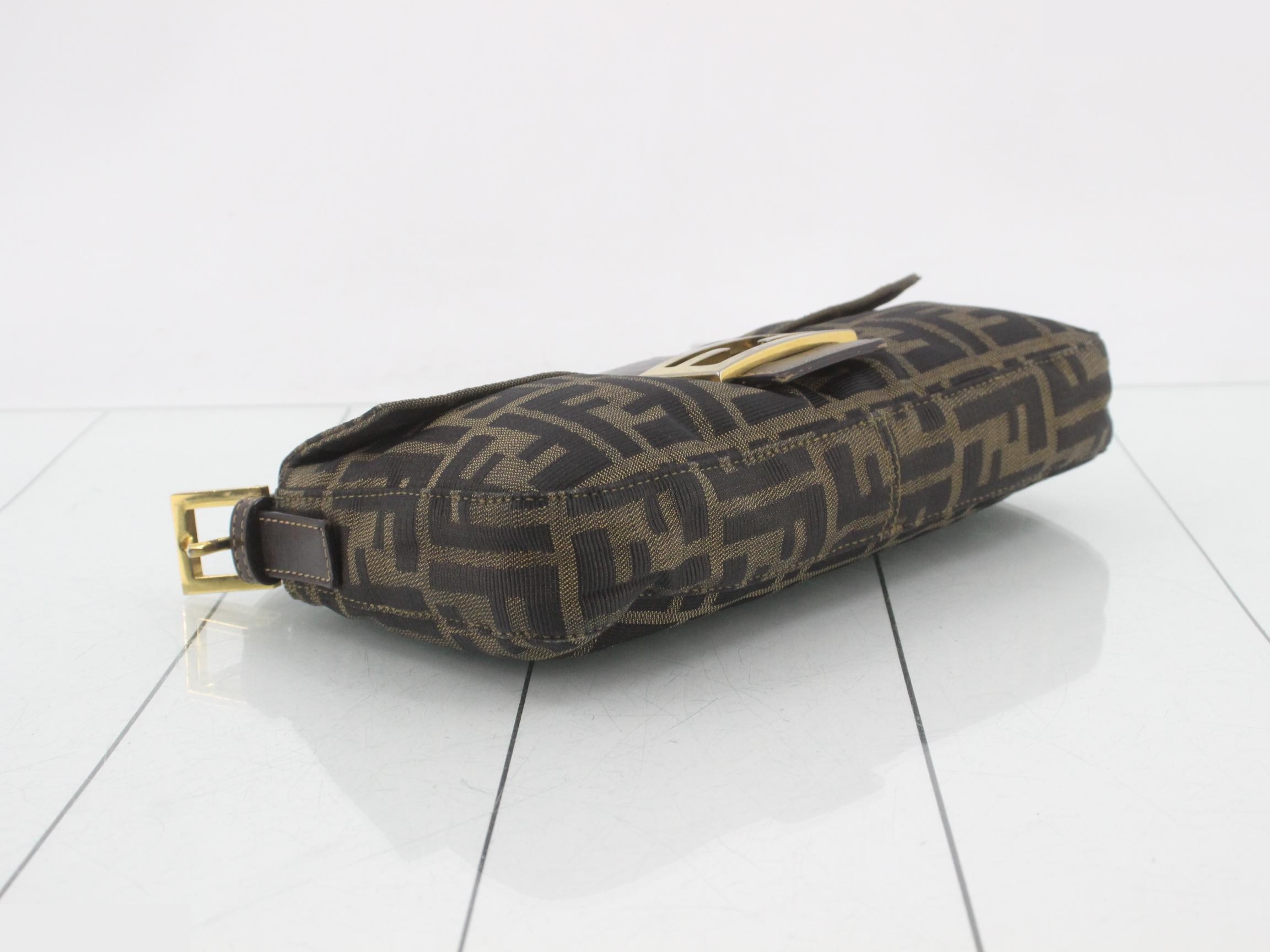Mamma Bucket Zucca Canvas Gold Hardware — view 5