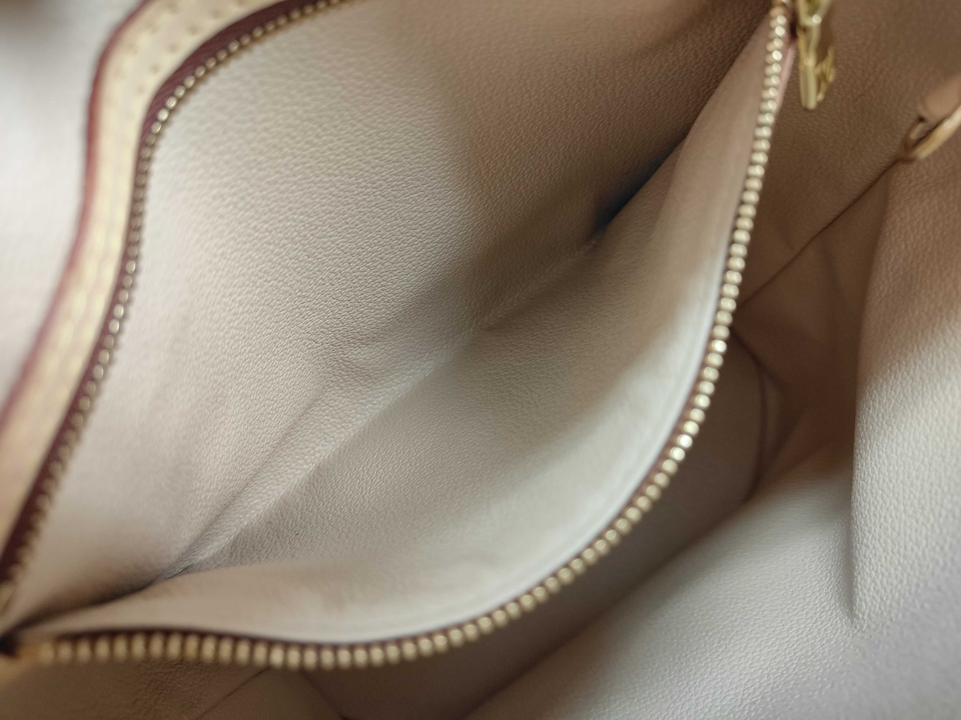 Monogram Bucket PM Tote Bag M42238 — view 14