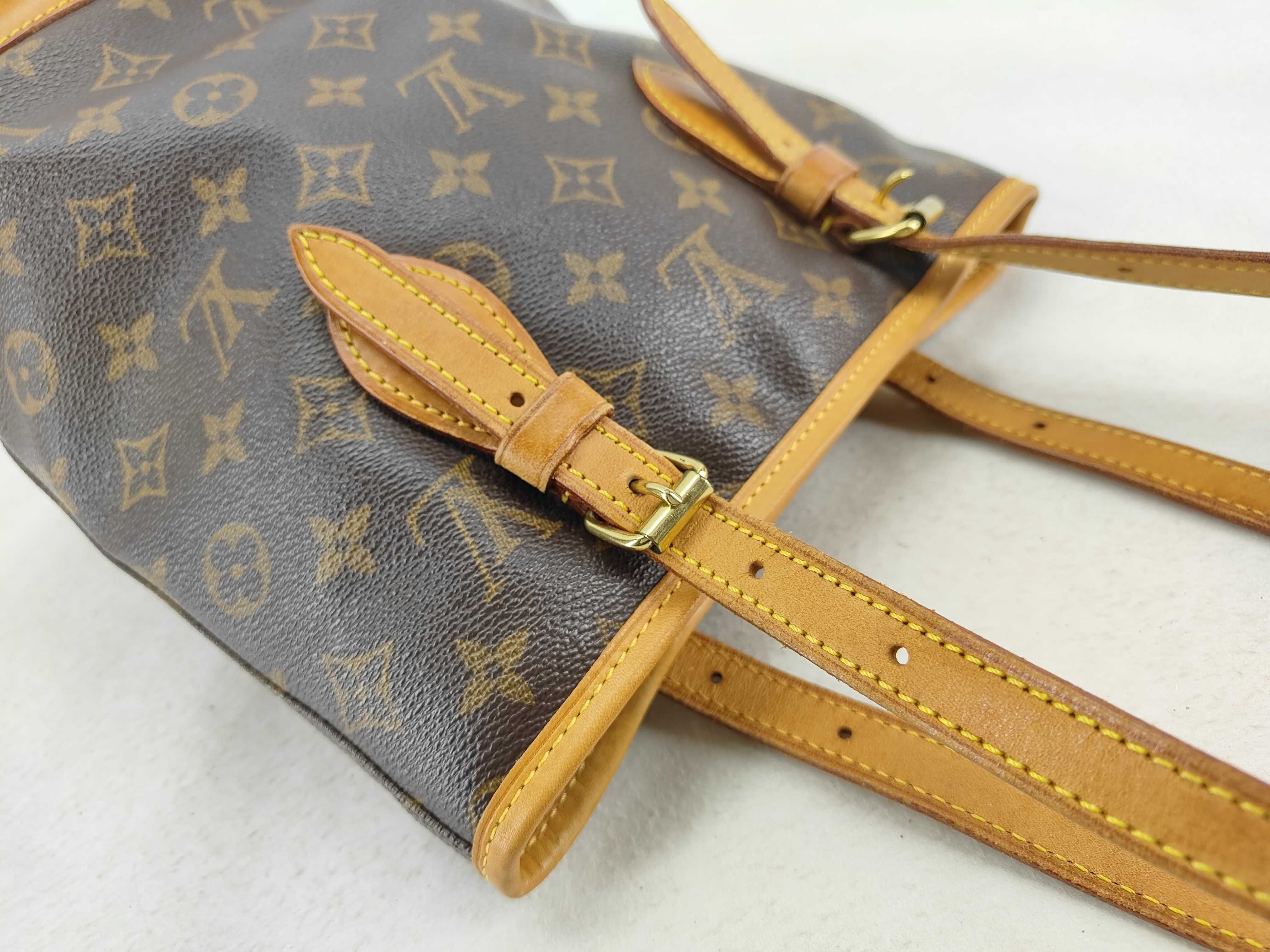 Monogram Bucket PM Tote Bag M42238 — view 6