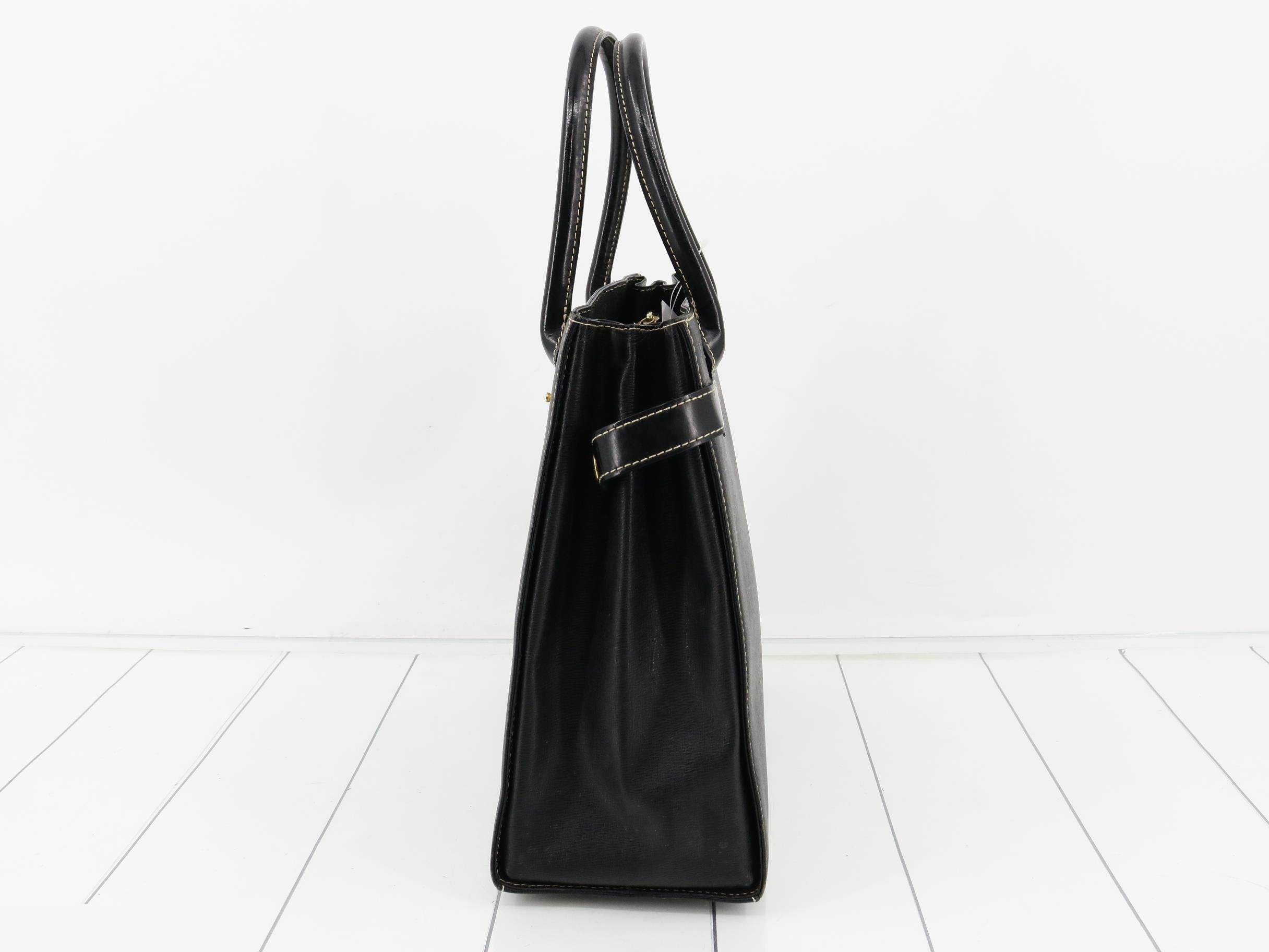 handbag — view 3