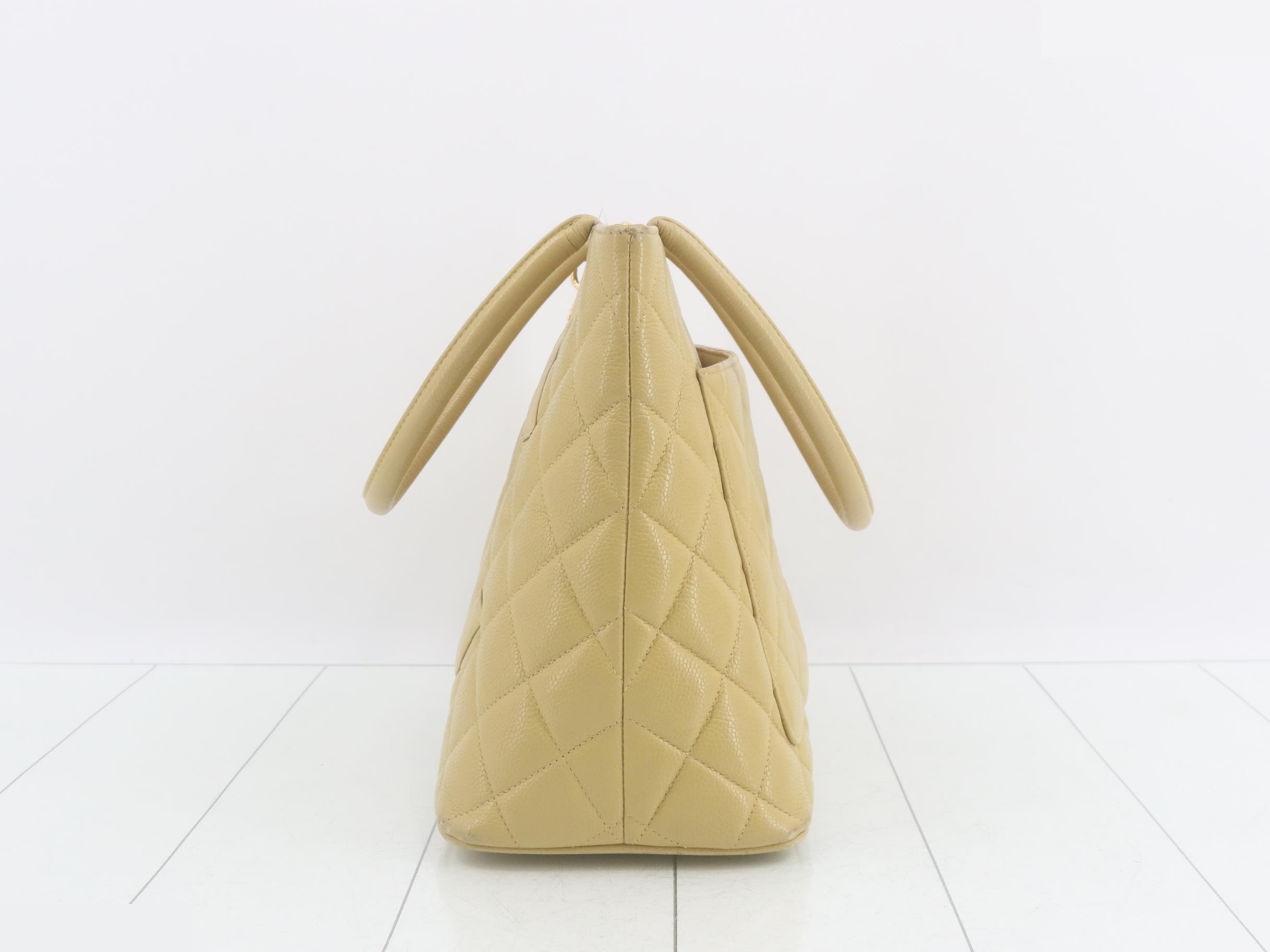 Caviar Skin Tote Bag (Reissue Tote) — view 3