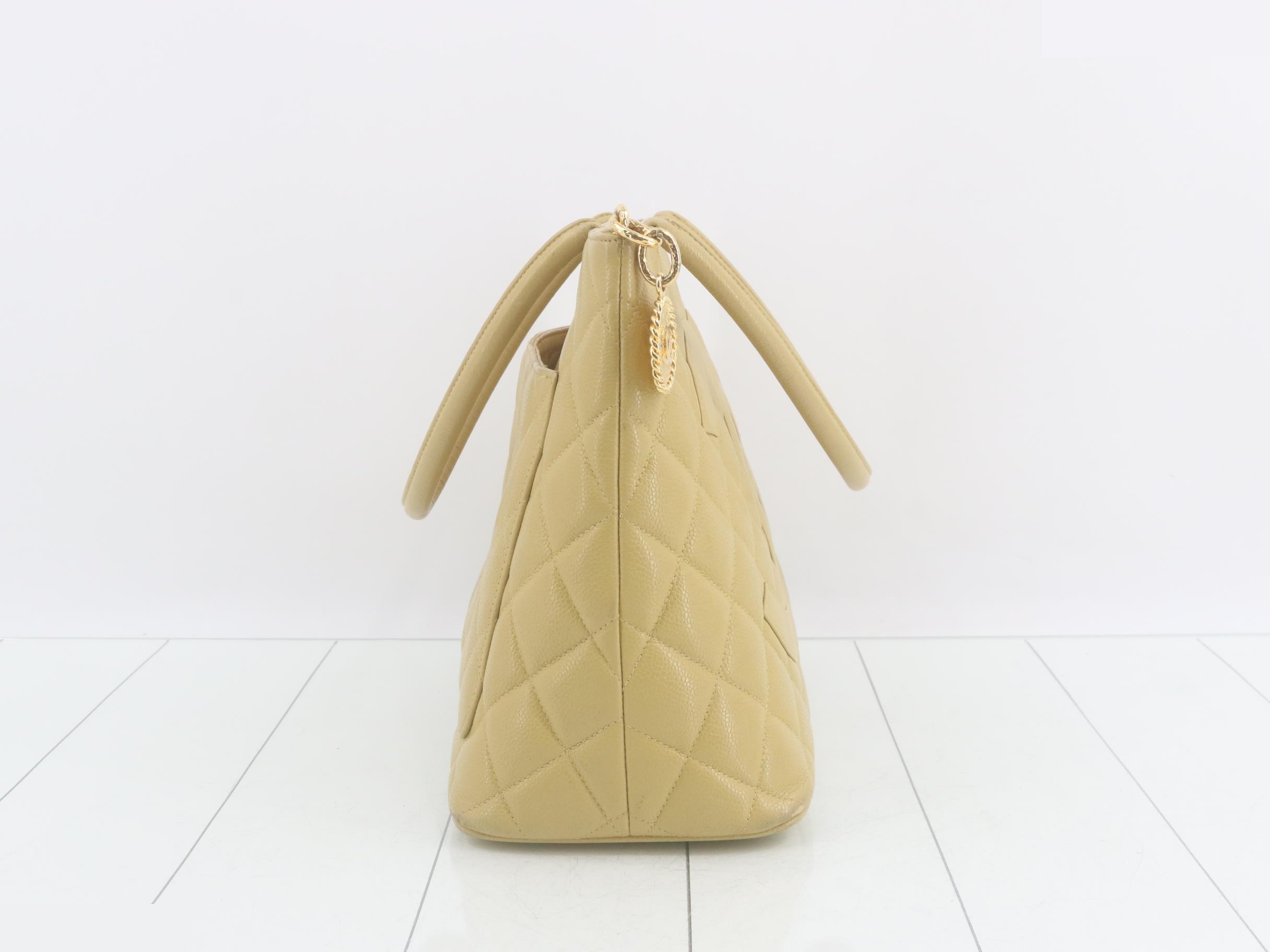Caviar Skin Tote Bag (Reissue Tote) — view 4