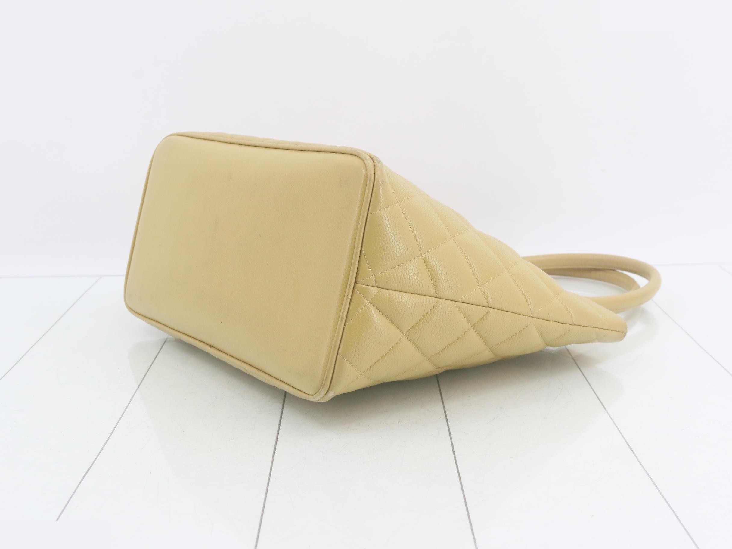 Caviar Skin Tote Bag (Reissue Tote) — view 6