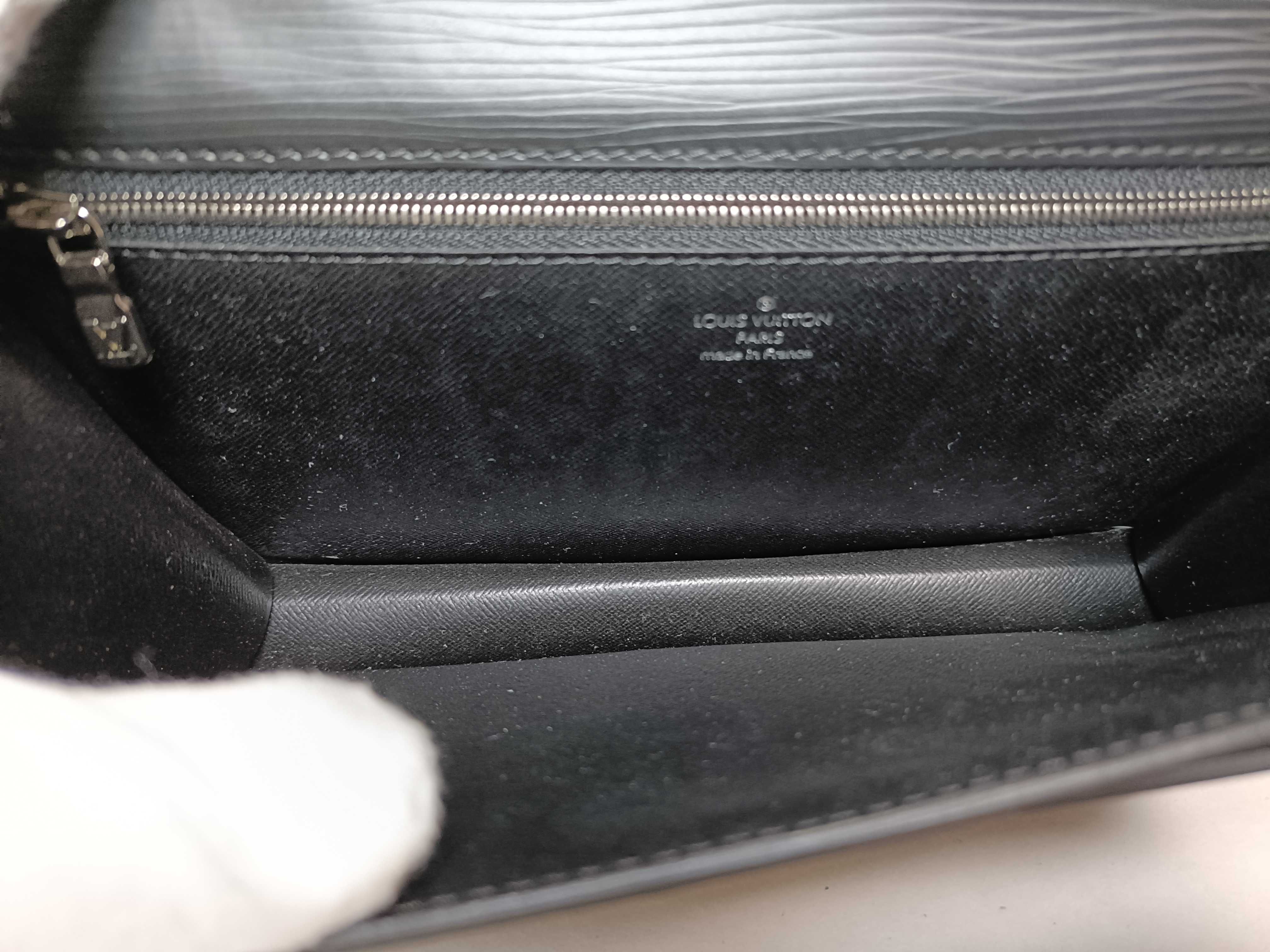 Epi Marly Dragonne Second Bag — view 11