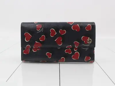 Heartbeat Flap Long Wallet