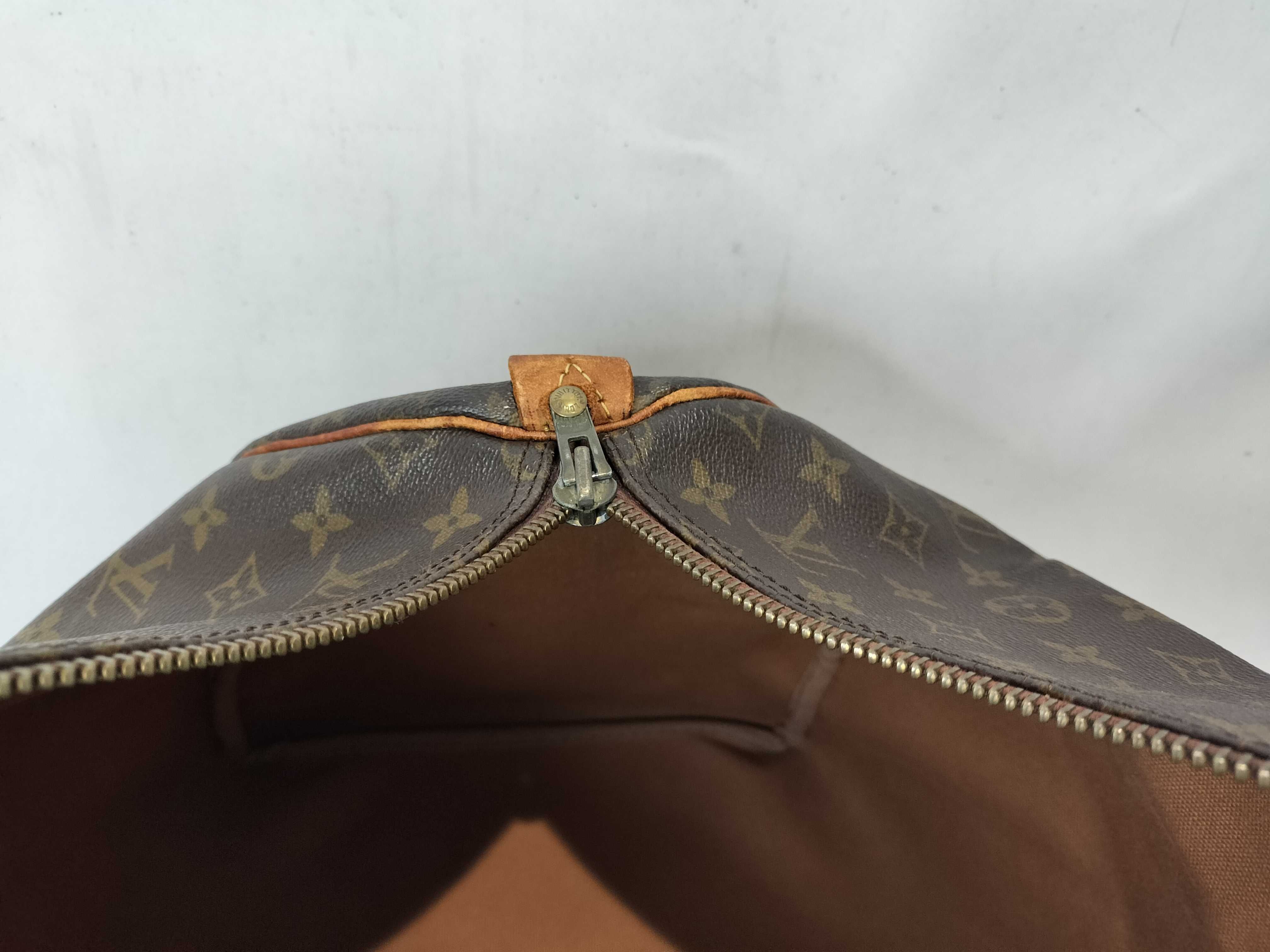 Monogram M41424 Keepall 55 Boston Bag — view 10