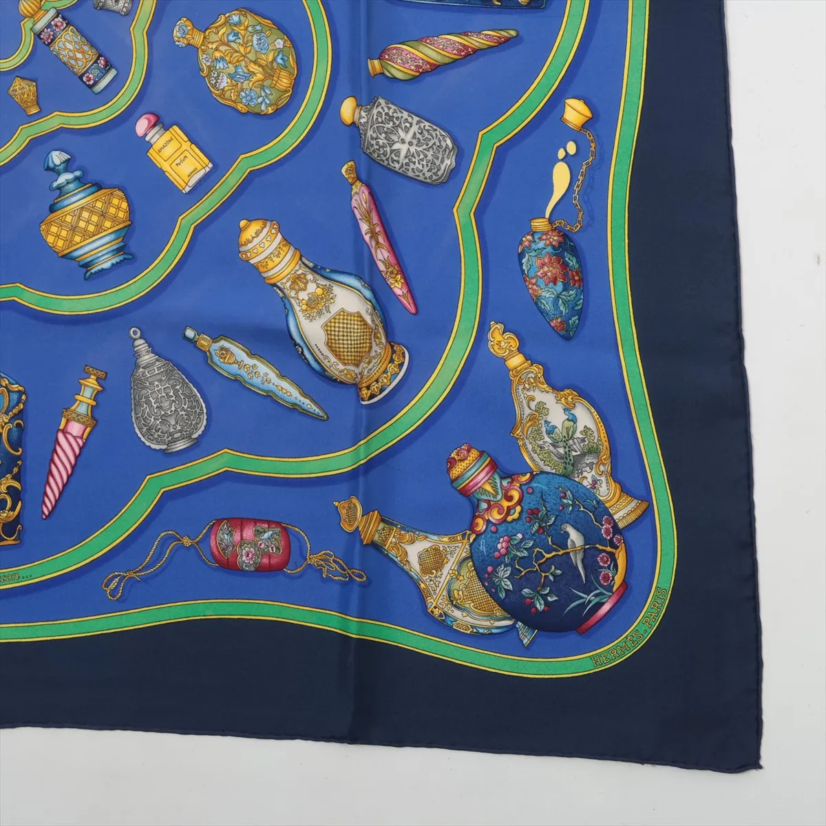 Carre 90 "Pourvu qu'on ait l'ivresse" perfume pattern scarf, silk, blue. Shows wear, — view 4