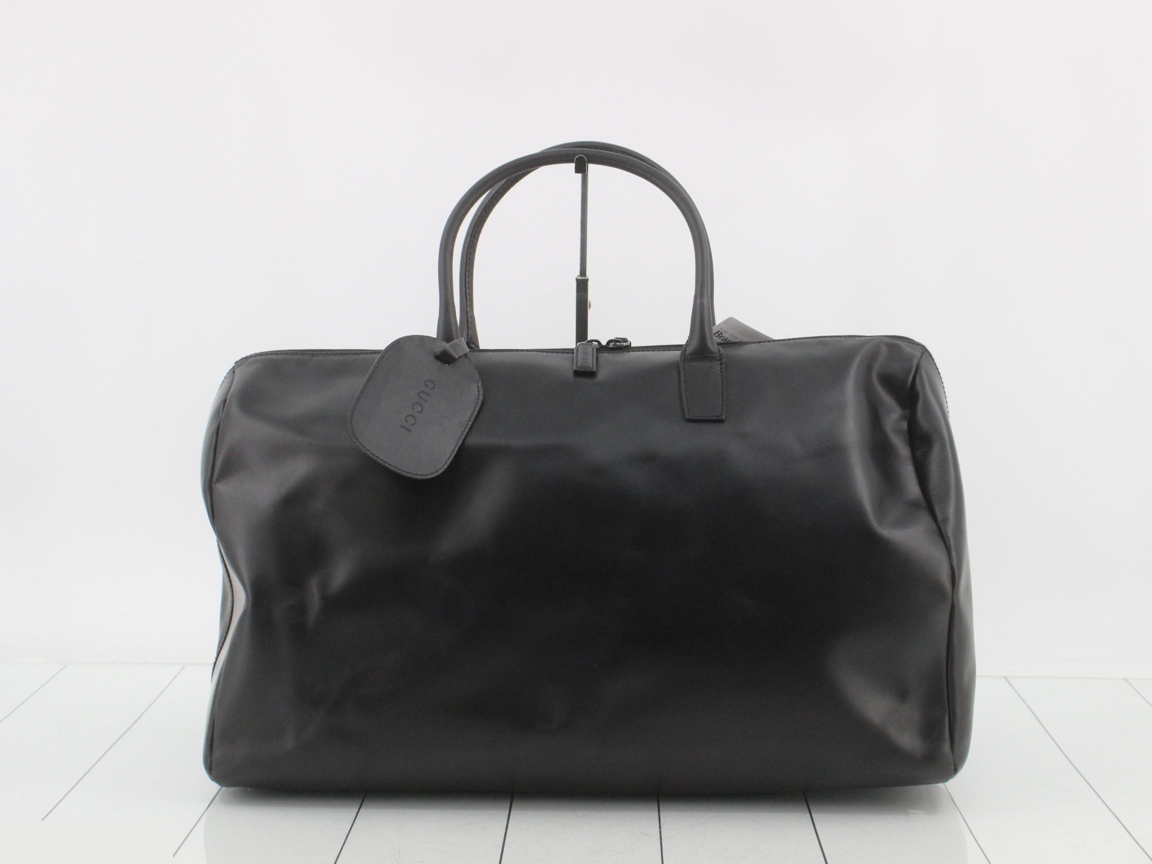 Calf leather Boston bag with name tag. — view 2
